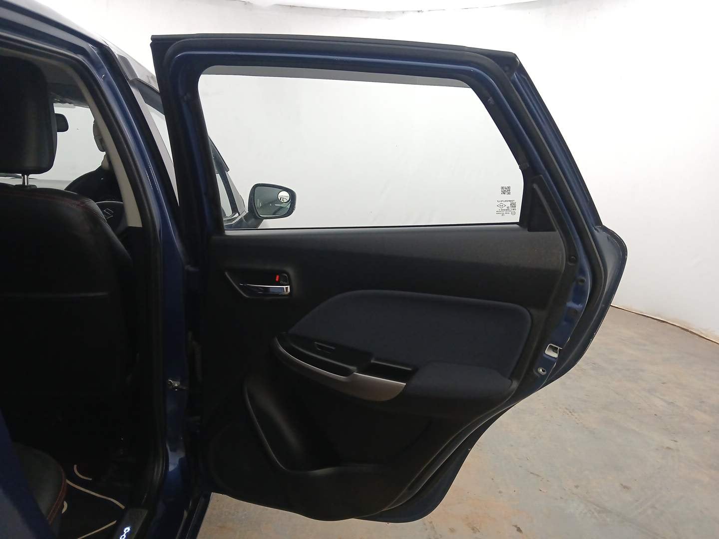 Used 2022 Maruti Suzuki Baleno Zeta Petrol Manual interior RIGHT REAR DOOR OPEN VIEW