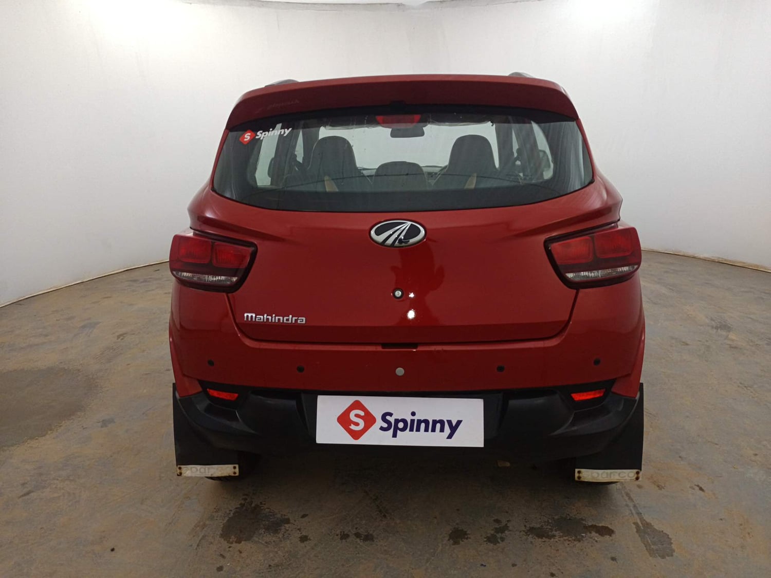 Used 2017 Mahindra KUV100 K2 6 STR Petrol Manual exterior BACK VIEW