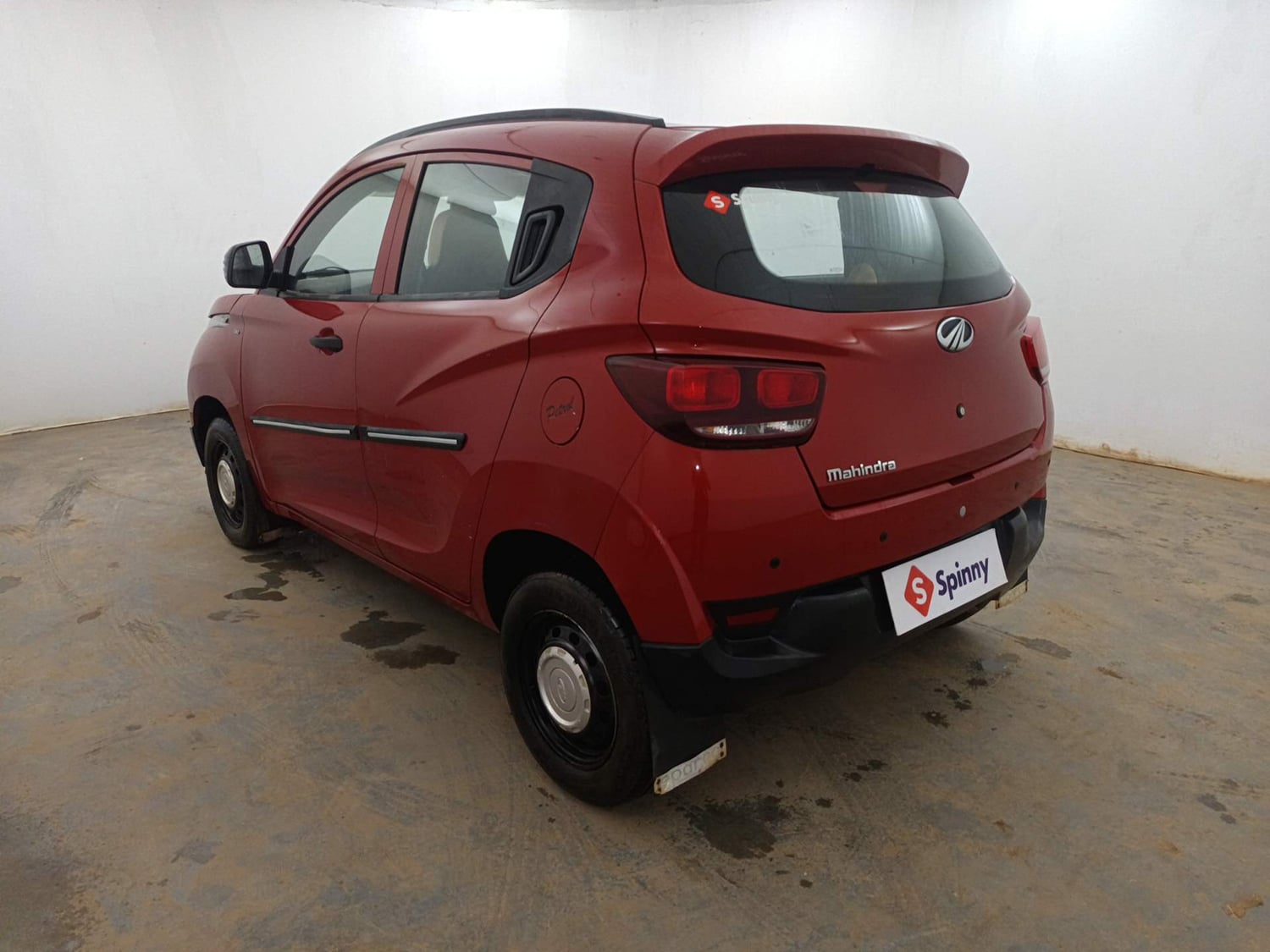 Used 2017 Mahindra KUV100 K2 6 STR Petrol Manual exterior LEFT REAR CORNER VIEW