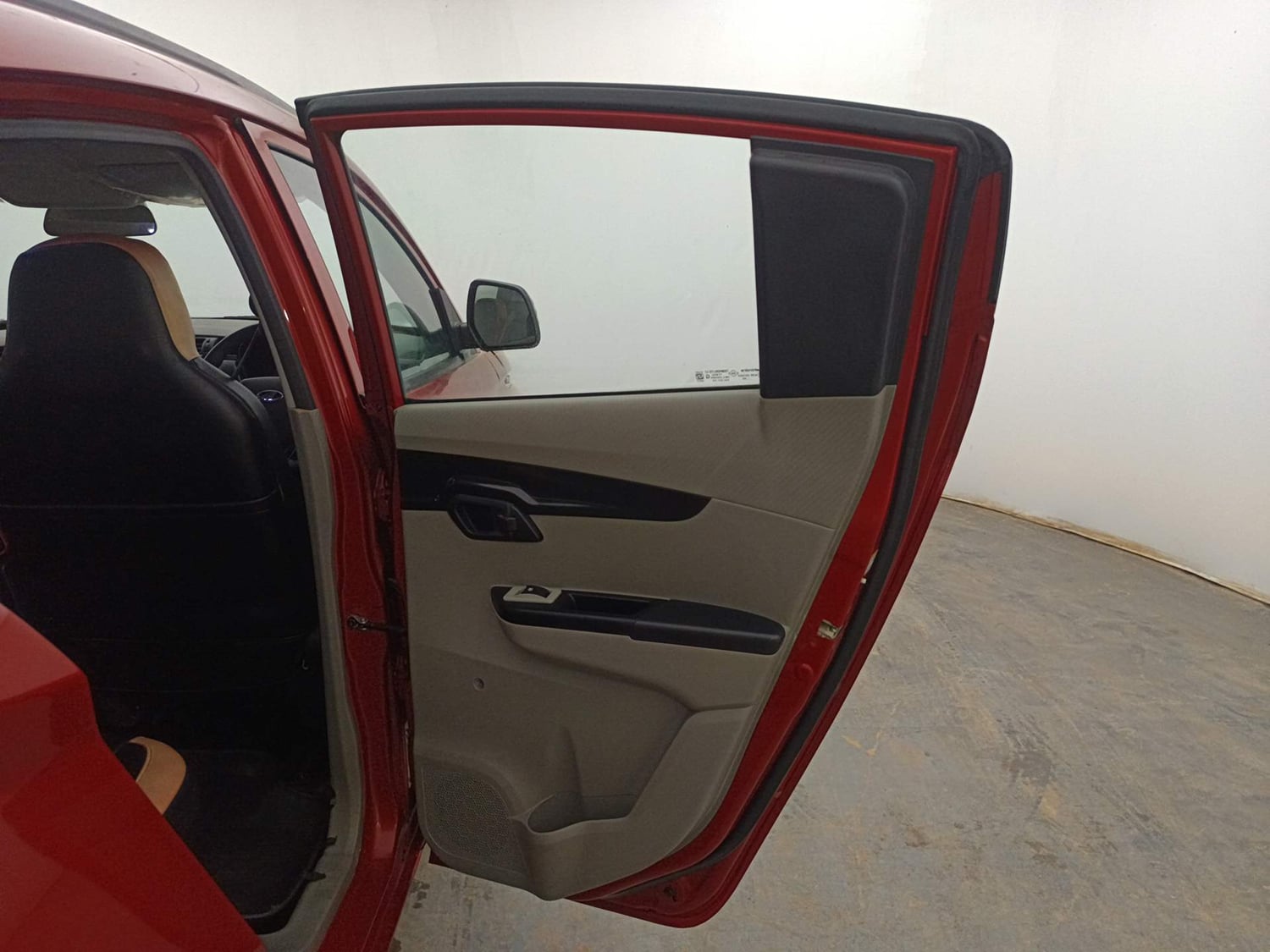 Used 2017 Mahindra KUV100 K2 6 STR Petrol Manual interior RIGHT REAR DOOR OPEN VIEW