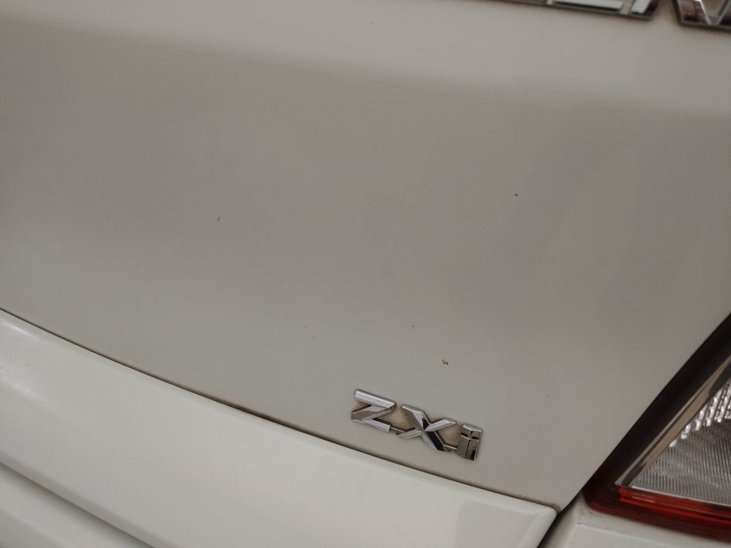 Used 2018 Maruti Suzuki Celerio ZXi AMT Petrol Automatic dents MINOR SCRATCH
