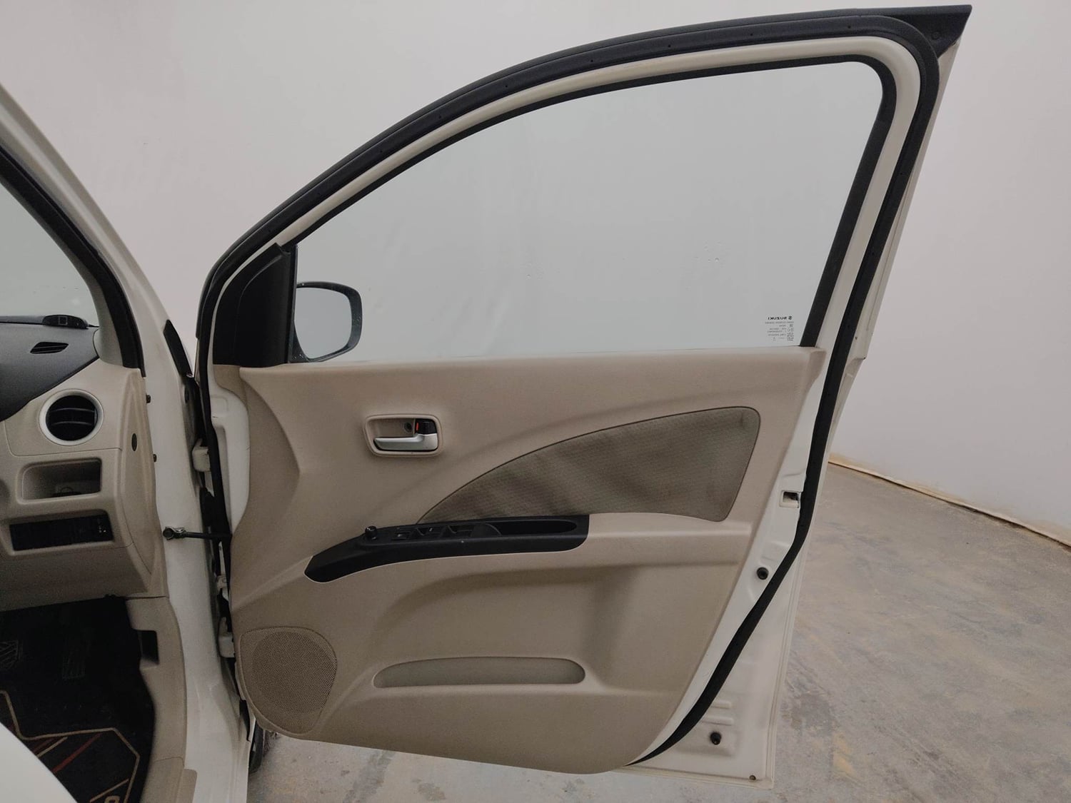Used 2018 Maruti Suzuki Celerio ZXi AMT Petrol Automatic interior RIGHT FRONT DOOR OPEN VIEW