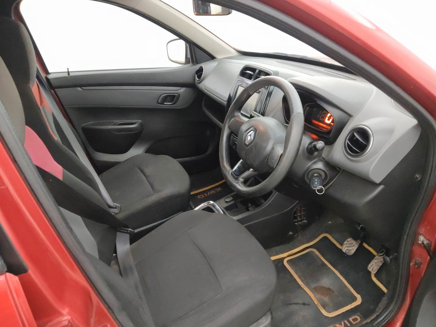 Used 2018 Renault Kwid 1.0 RXT AMT Petrol Automatic interior RIGHT SIDE FRONT DOOR CABIN VIEW