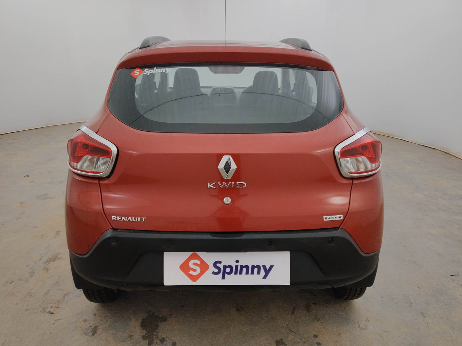 Used 2018 Renault Kwid 1.0 RXT AMT Petrol Automatic exterior BACK VIEW