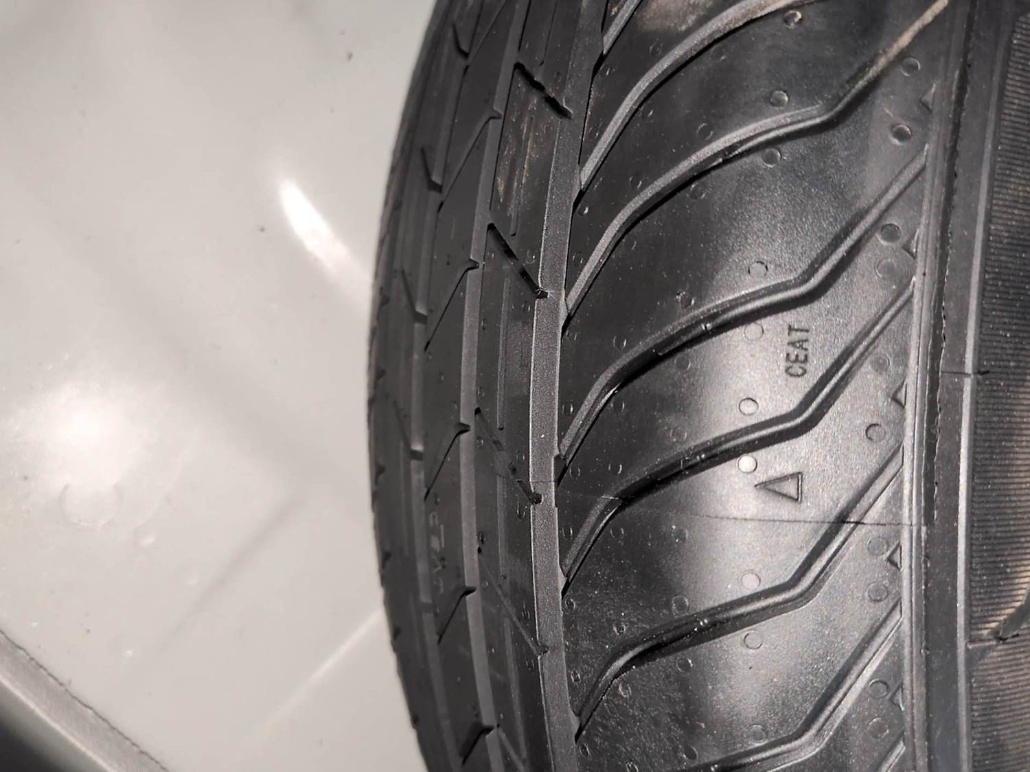 Used 2026 Hyundai Venue  1.5 CRDi Diesel AT DSL HX5 Diesel Automatic tyres SPARE TYRE VIEW