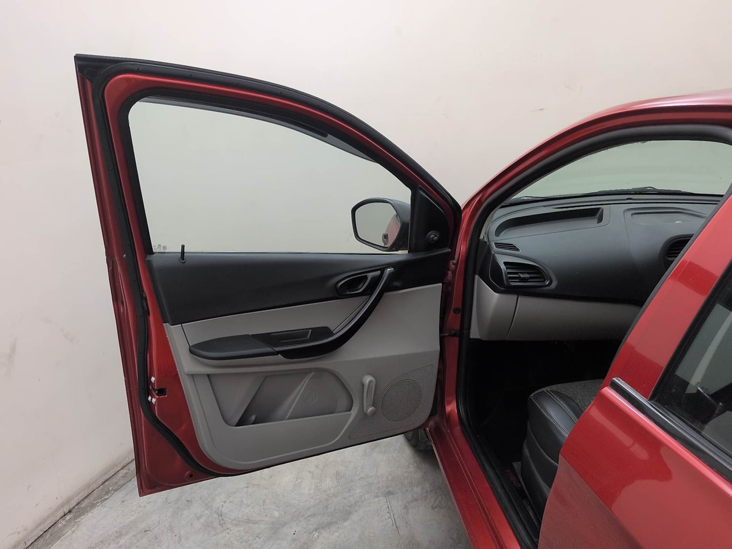 Used 2017 Tata Tiago Revotron XE Petrol Manual interior LEFT FRONT DOOR OPEN VIEW