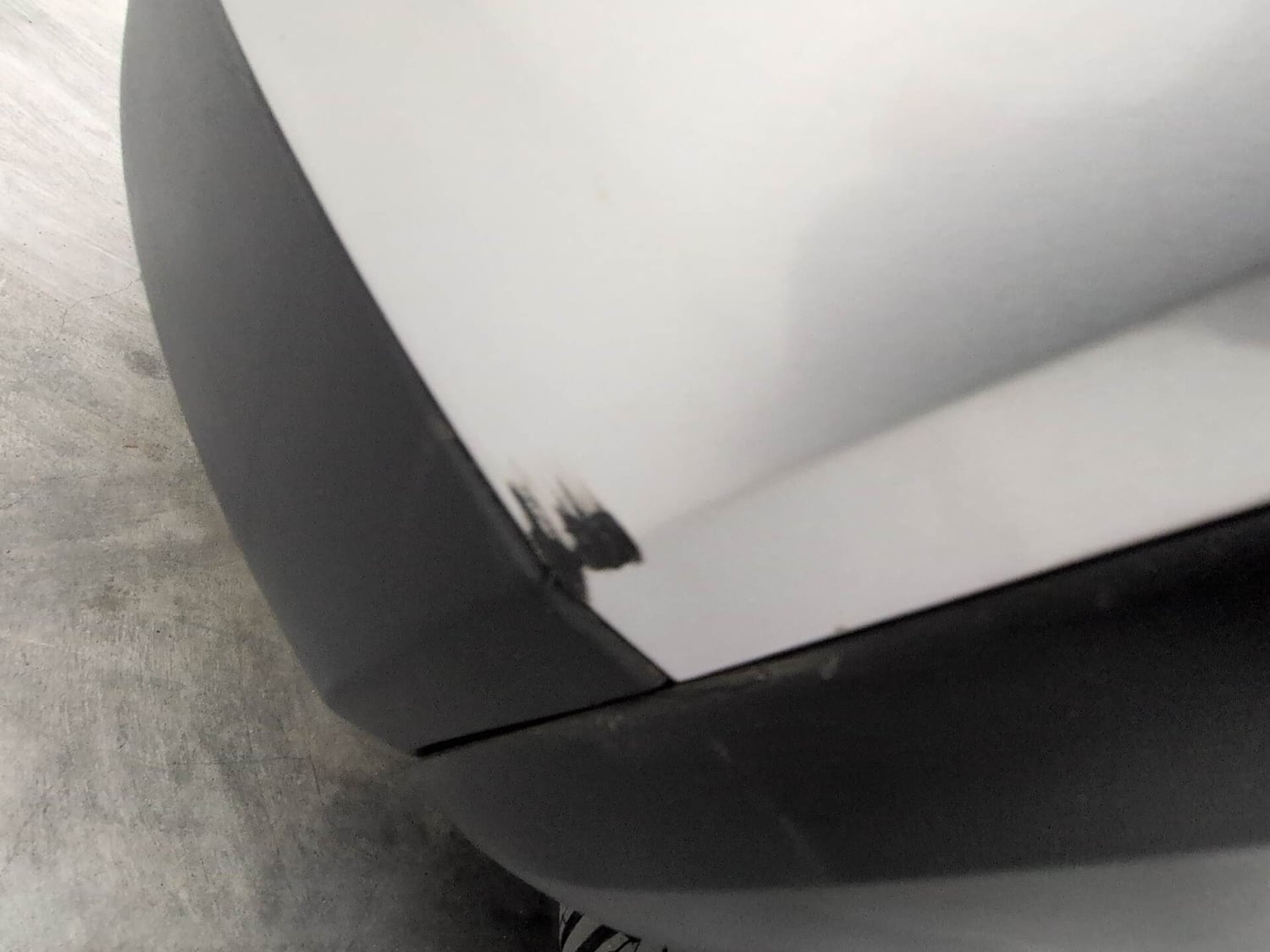 Used 2018 Renault Kwid 1.0 RXT AMT Opt Petrol Automatic dents MINOR SCRATCH