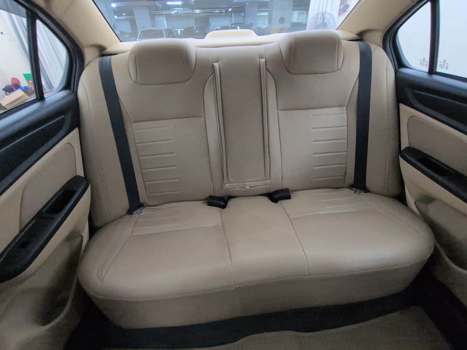 Used 2022 Honda Amaze VX MT 1.2 Petrol Petrol Manual interior REAR SEAT CONDITION VIEW