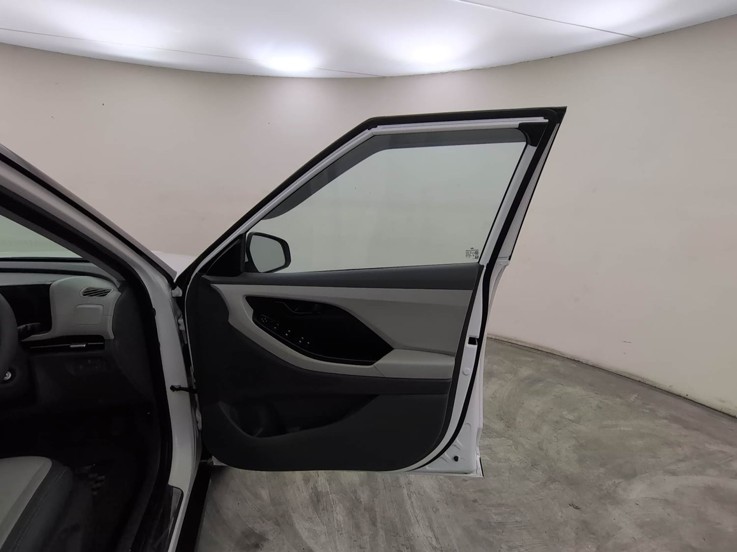 Used 2025 Hyundai Creta 1.5 MPi Petrol MT EX Petrol Manual interior RIGHT FRONT DOOR OPEN VIEW