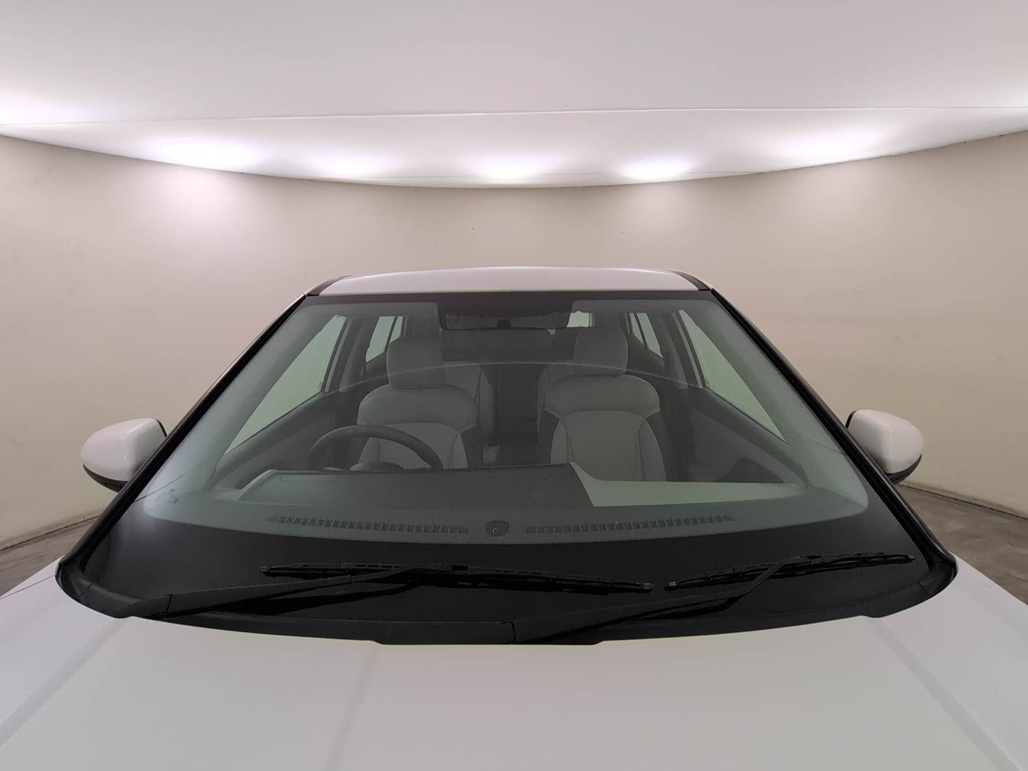 Used 2025 Hyundai Creta 1.5 MPi Petrol MT EX Petrol Manual exterior FRONT WINDSHIELD VIEW