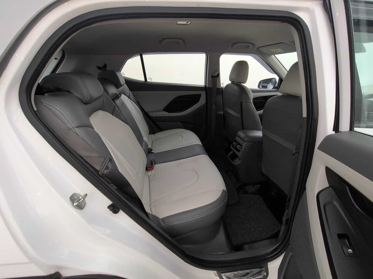Used 2025 Hyundai Creta 1.5 MPi Petrol MT EX Petrol Manual interior RIGHT SIDE REAR DOOR CABIN VIEW