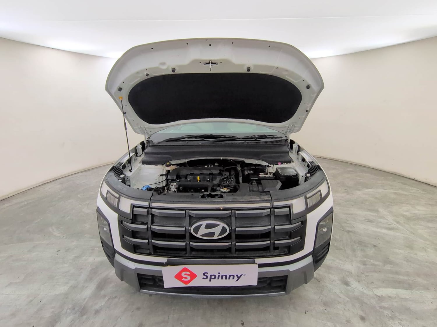 Used 2025 Hyundai Creta 1.5 MPi Petrol MT EX Petrol Manual engine ENGINE & BONNET OPEN FRONT VIEW