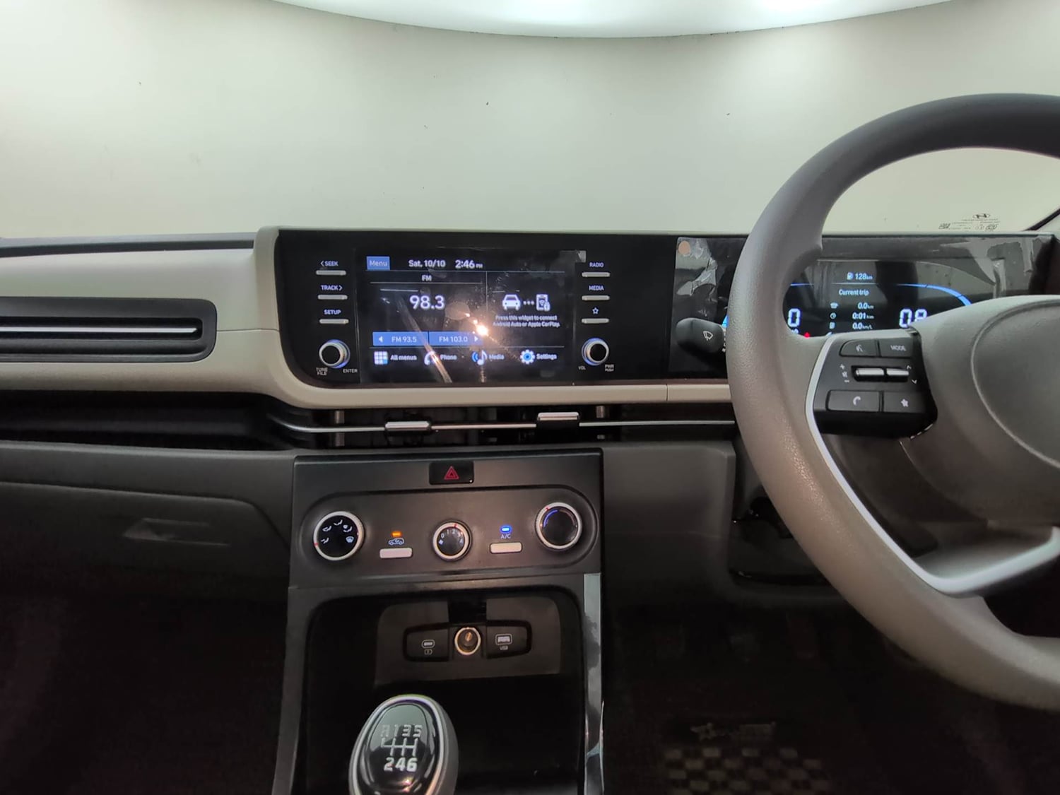 Used 2025 Hyundai Creta 1.5 MPi Petrol MT EX Petrol Manual interior MUSIC SYSTEM & AC CONTROL VIEW