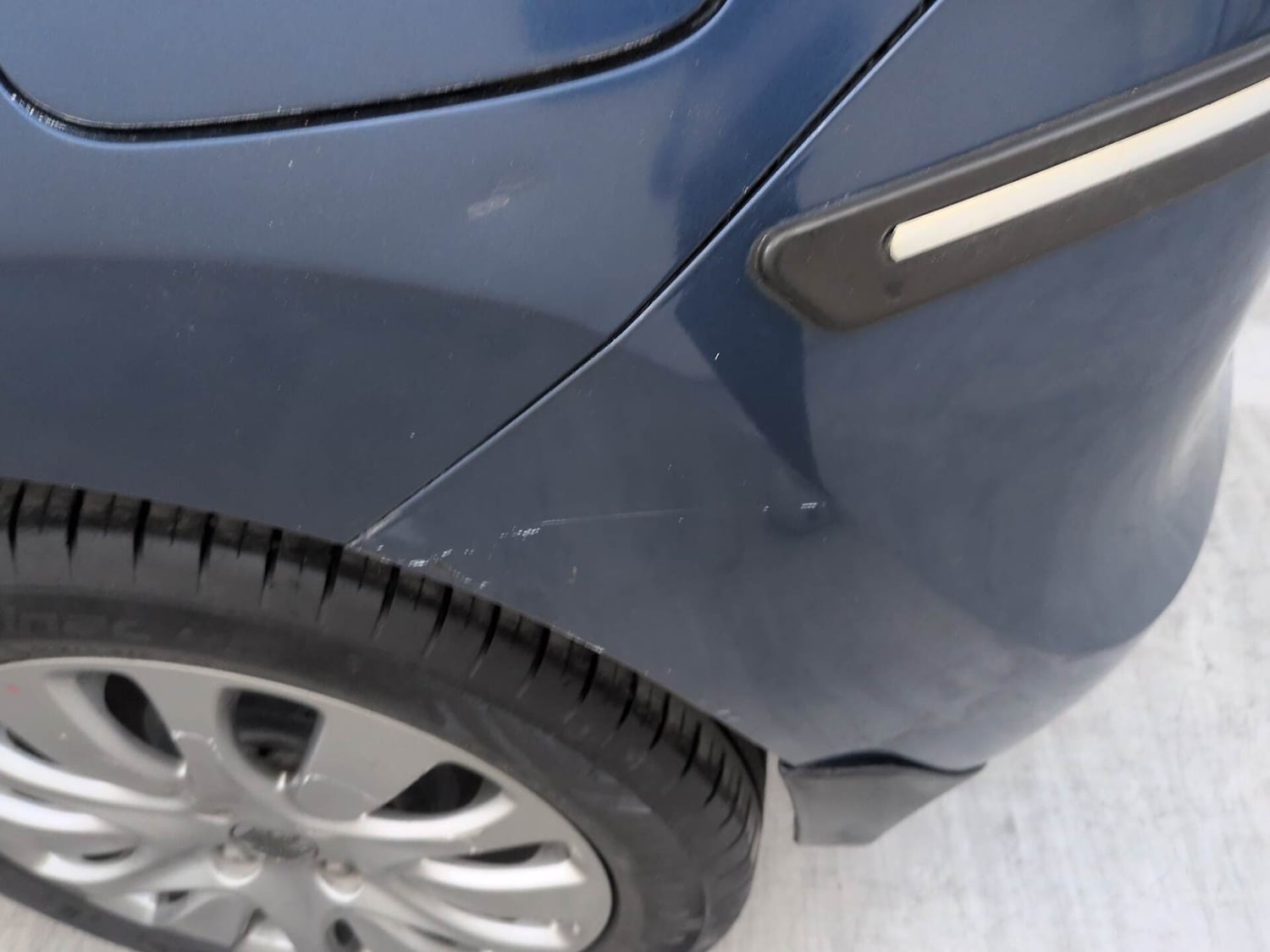 Used 2016 Maruti Suzuki Baleno Zeta 1.2 Petrol Manual dents MINOR SCRATCH