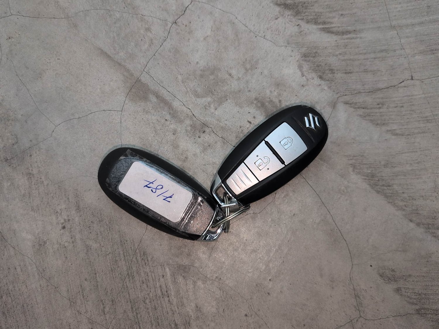 Used 2016 Maruti Suzuki Baleno Zeta 1.2 Petrol Manual extra CAR KEY VIEW
