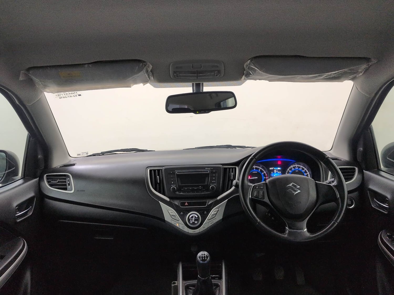 Used 2016 Maruti Suzuki Baleno Zeta 1.2 Petrol Manual interior DASHBOARD VIEW
