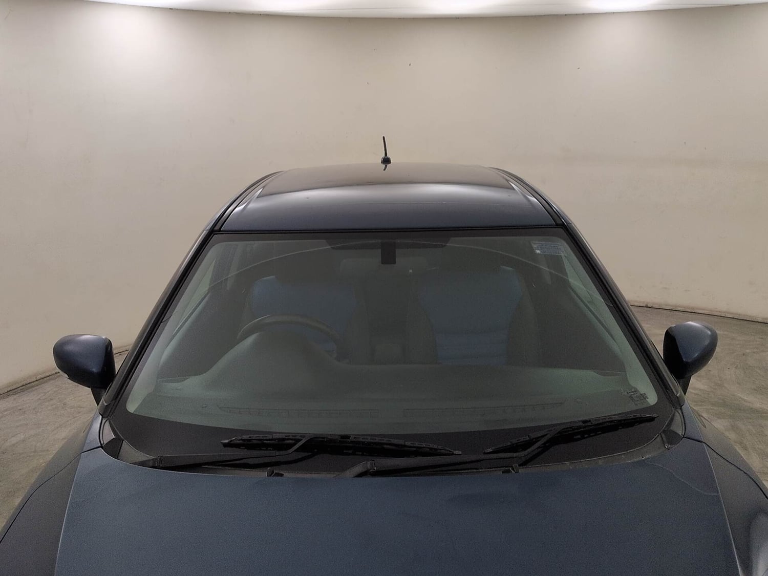 Used 2016 Maruti Suzuki Baleno Zeta 1.2 Petrol Manual exterior FRONT WINDSHIELD VIEW