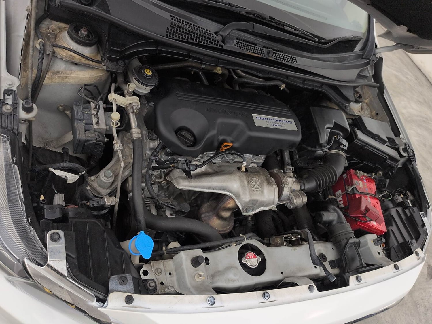 Used 2019 Honda Amaze 1.5 V CVT Diesel Diesel Automatic engine ENGINE RIGHT SIDE VIEW
