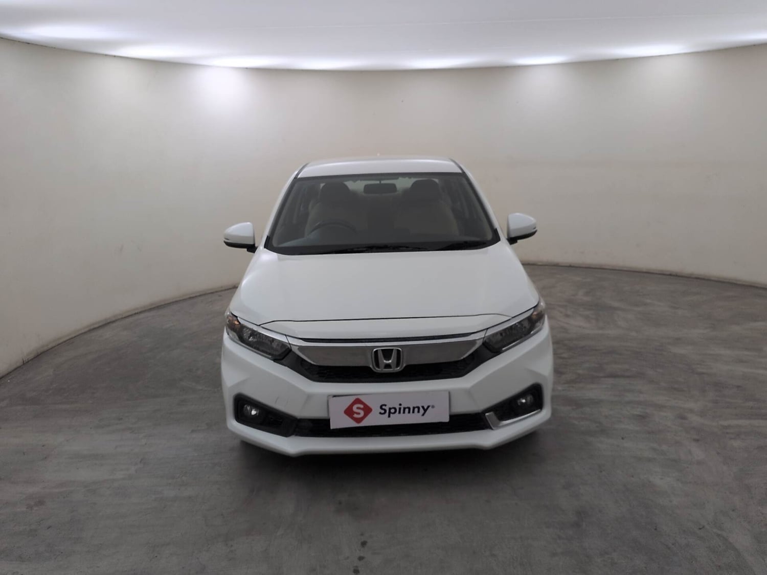 Used 2019 Honda Amaze 1.5 V CVT Diesel Diesel Automatic exterior FRONT VIEW