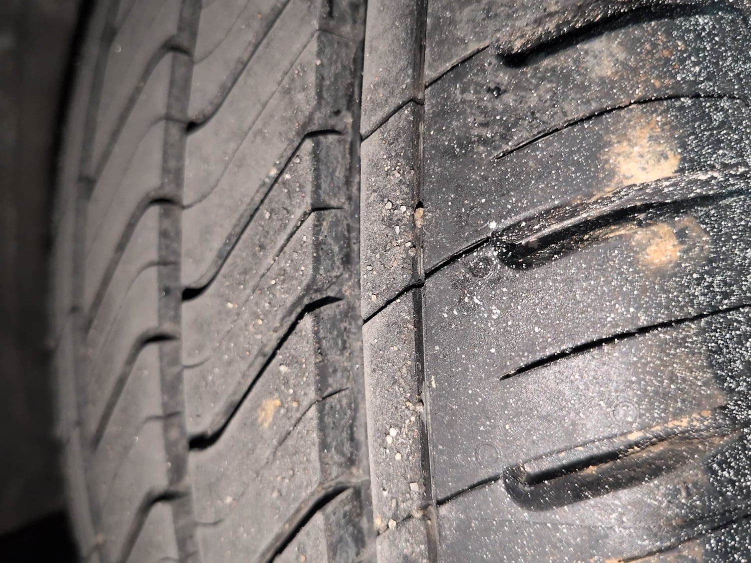 Used 2019 Honda Amaze 1.5 V CVT Diesel Diesel Automatic tyres RIGHT REAR TYRE TREAD VIEW