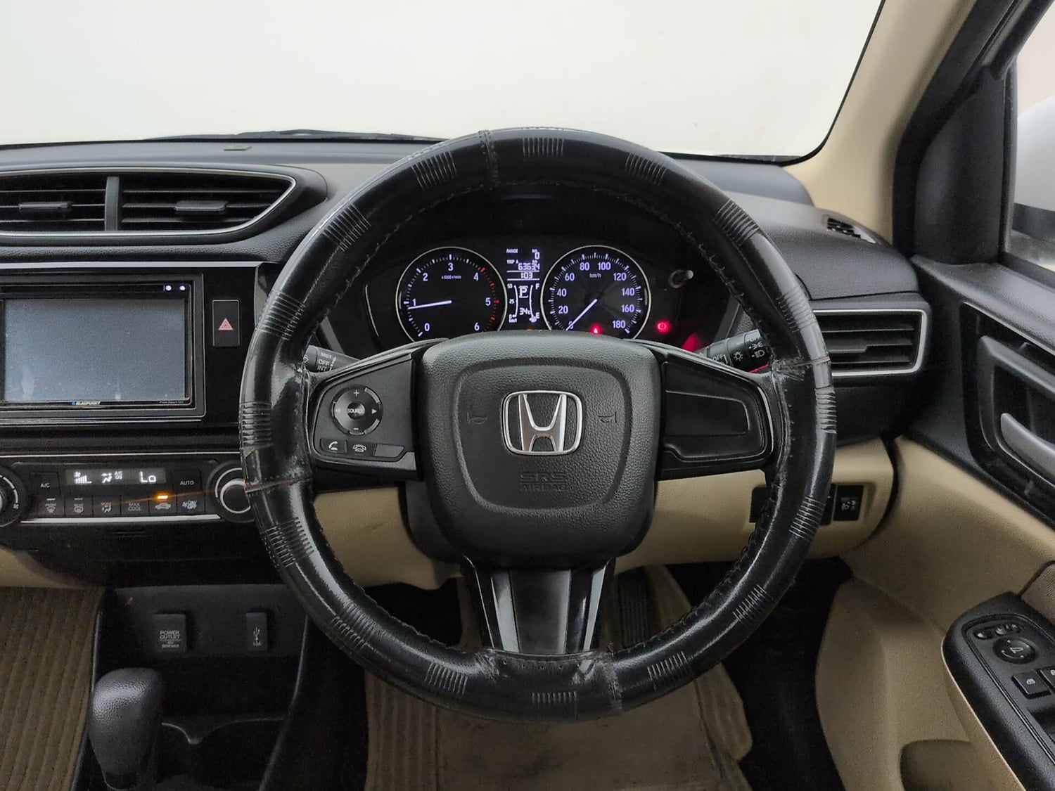 Used 2019 Honda Amaze 1.5 V CVT Diesel Diesel Automatic interior STEERING VIEW