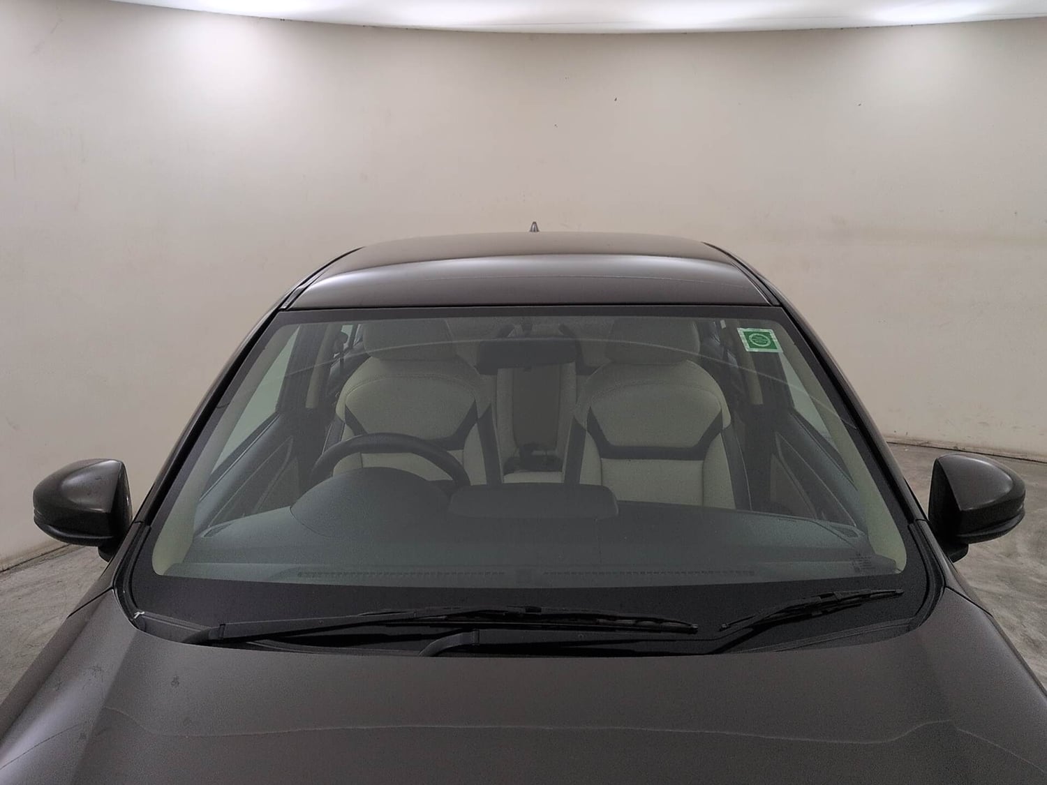 Used 2023 Honda Amaze VX MT 1.2 Petrol Petrol Manual exterior FRONT WINDSHIELD VIEW