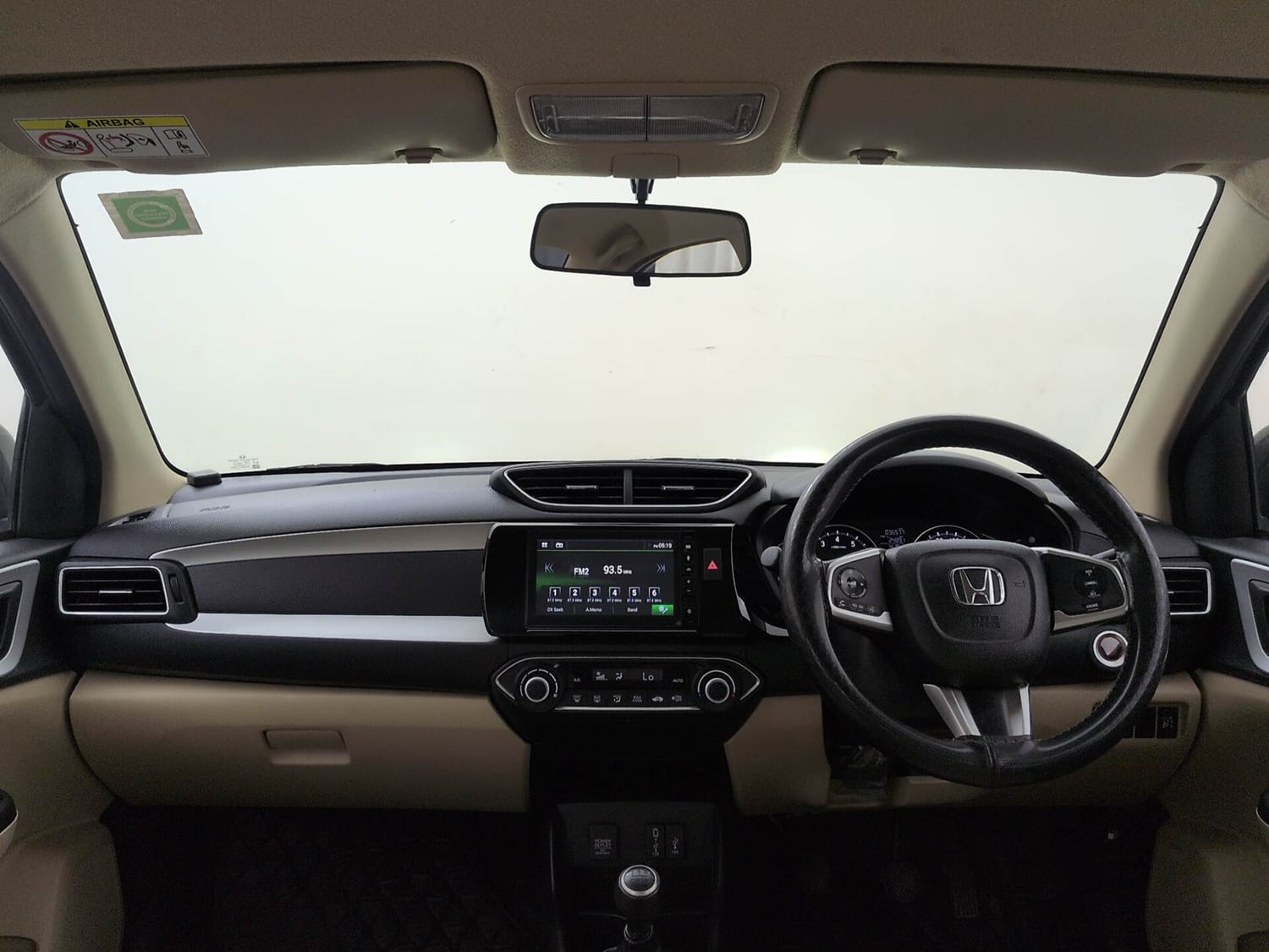 Used 2023 Honda Amaze VX MT 1.2 Petrol Petrol Manual interior DASHBOARD VIEW