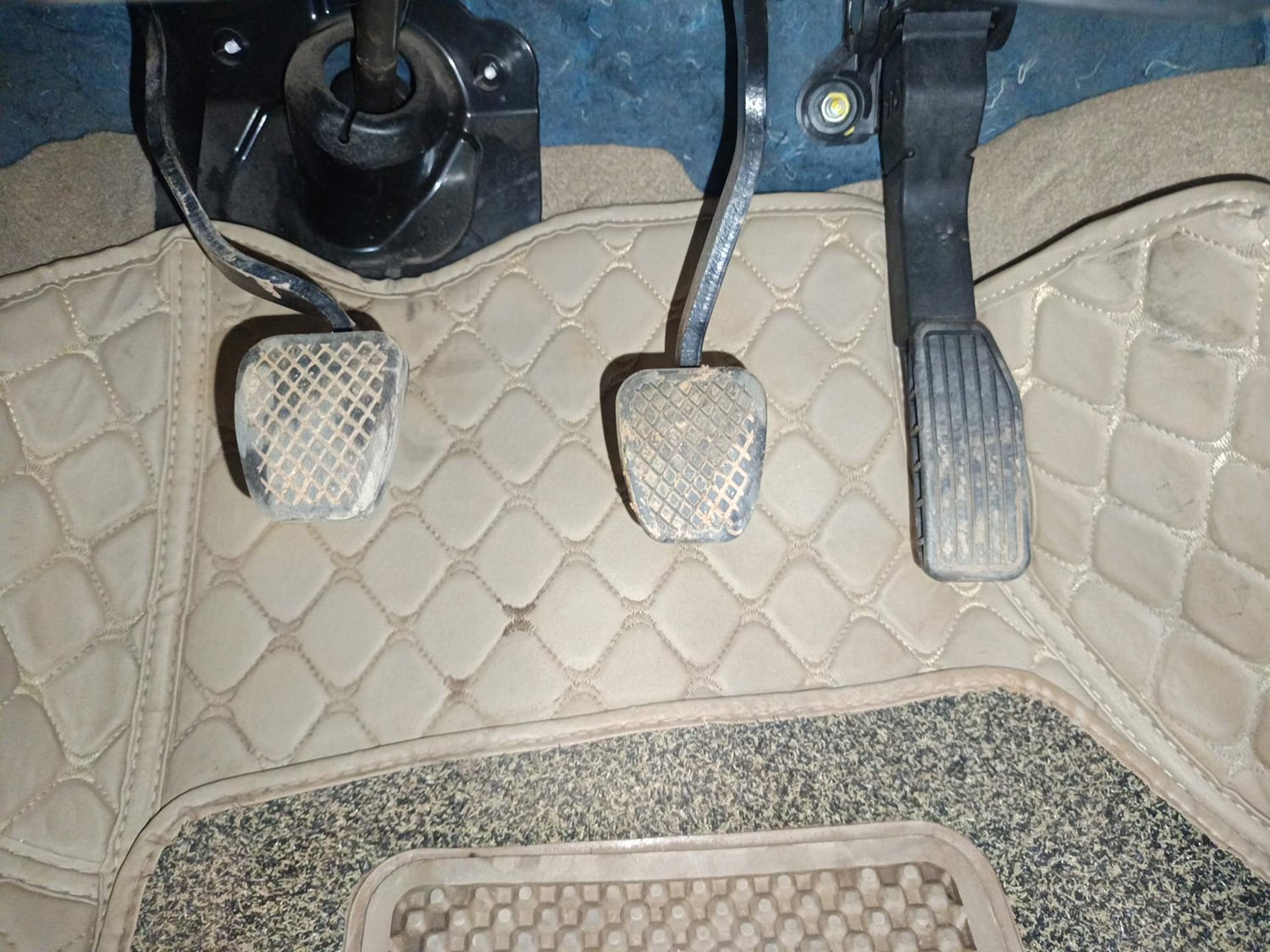Used 2017 Honda City VX Petrol Manual interior PEDALS VIEW
