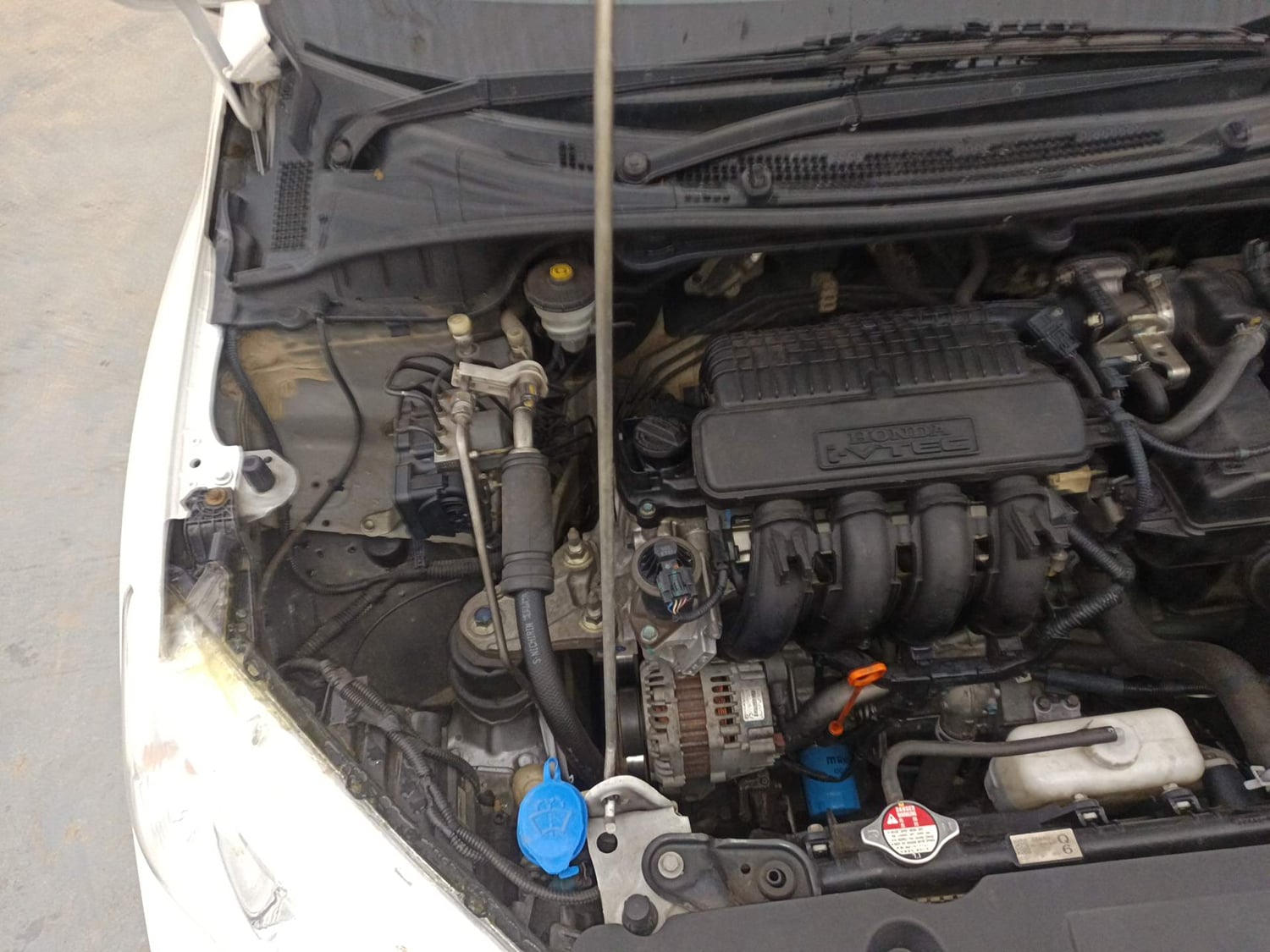 Used 2017 Honda City VX Petrol Manual engine ENGINE RIGHT SIDE VIEW