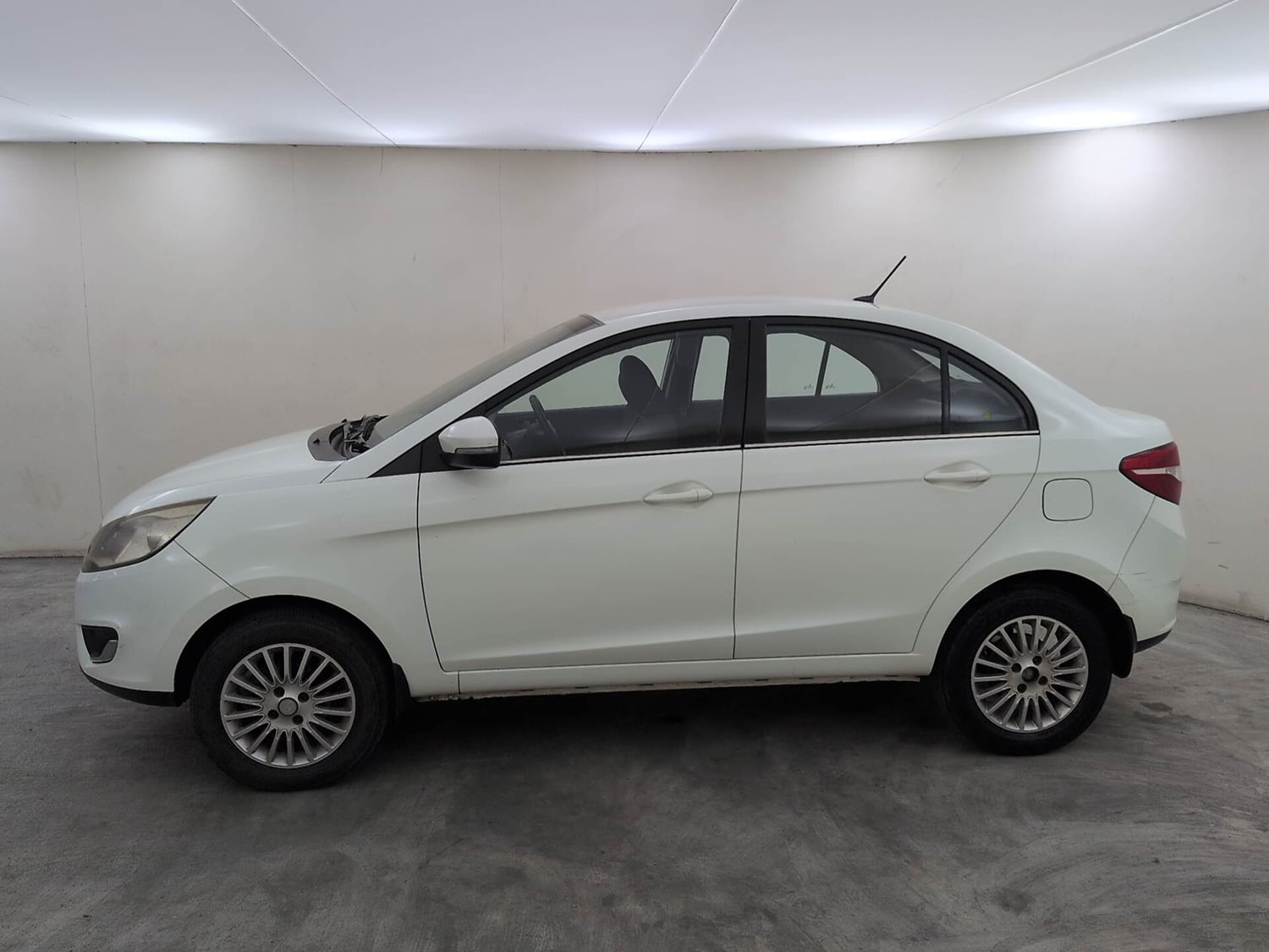 Used 2017 Tata Zest XMA Diesel Diesel Automatic exterior LEFT SIDE VIEW