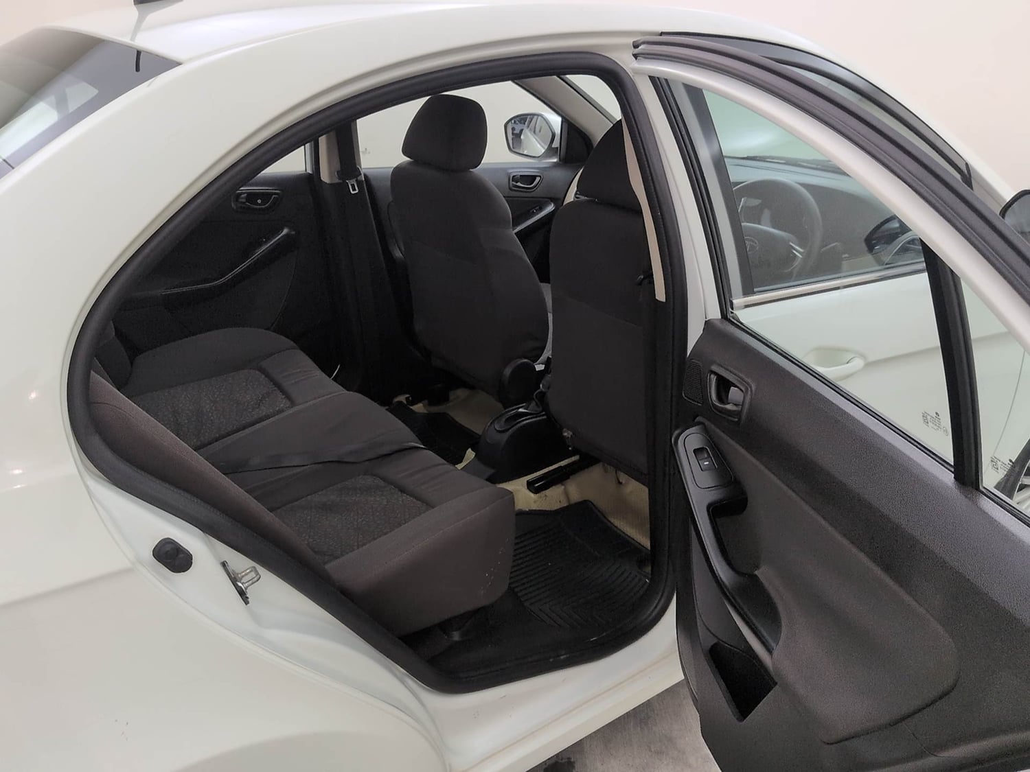 Used 2017 Tata Zest XMA Diesel Diesel Automatic interior RIGHT SIDE REAR DOOR CABIN VIEW