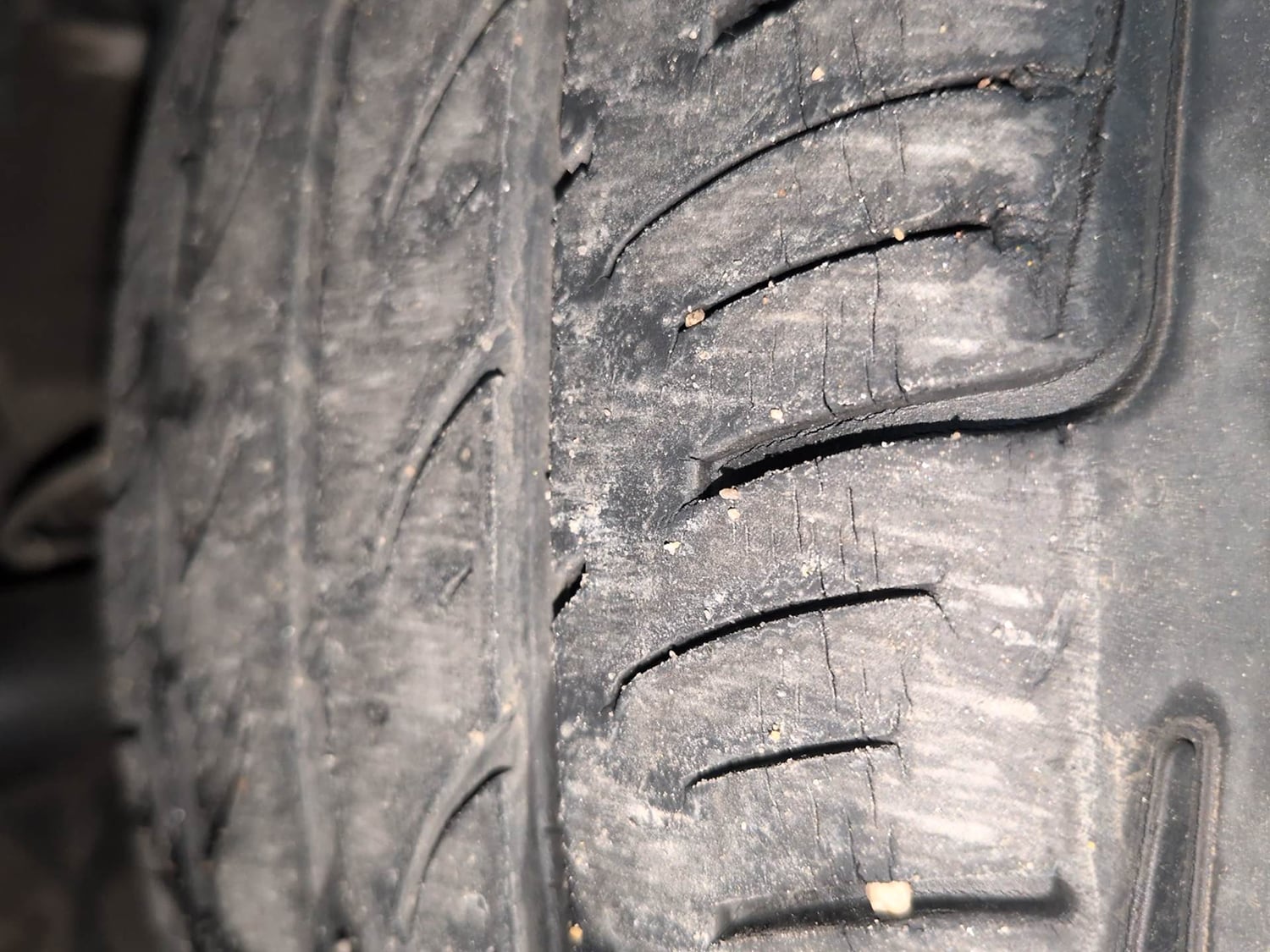 Used 2017 Tata Zest XMA Diesel Diesel Automatic tyres RIGHT FRONT TYRE TREAD VIEW