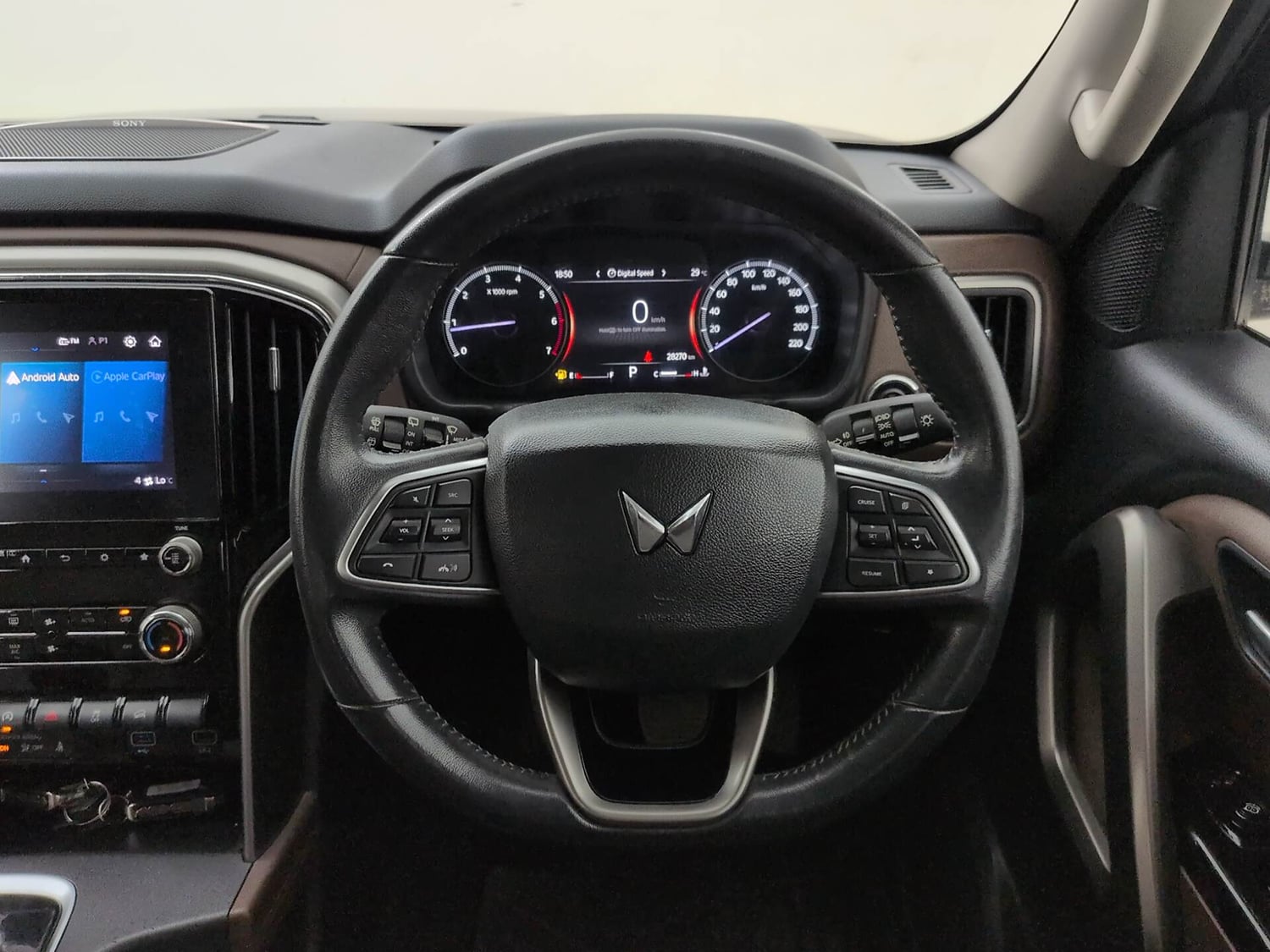 Used 2023 Mahindra Scorpio N Z8 L Petrol AT 7 STR Petrol Automatic interior STEERING VIEW