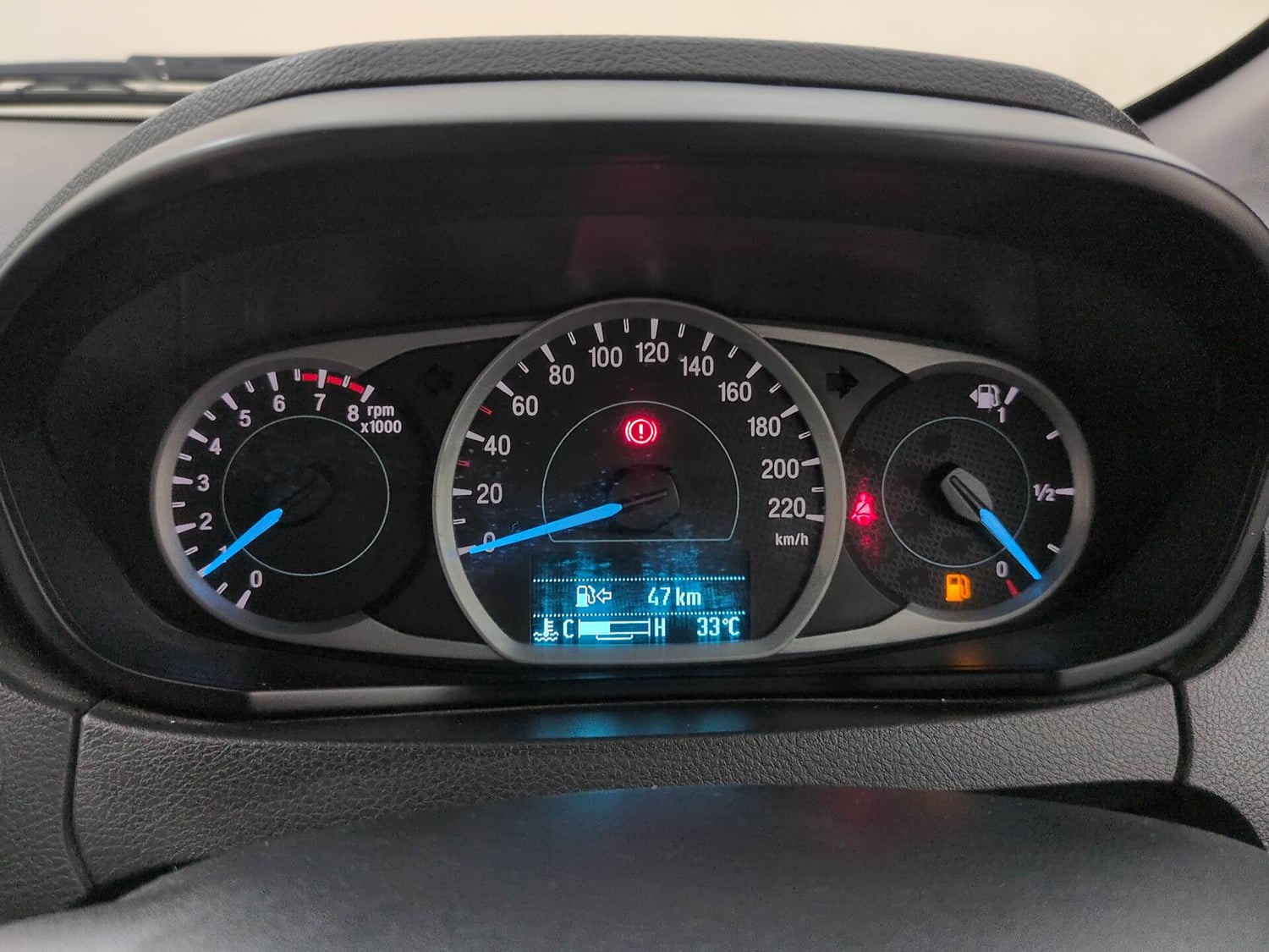 Used 2020 Ford Freestyle Titanium 1.2 Ti-VCT Petrol Manual interior CLUSTERMETER VIEW