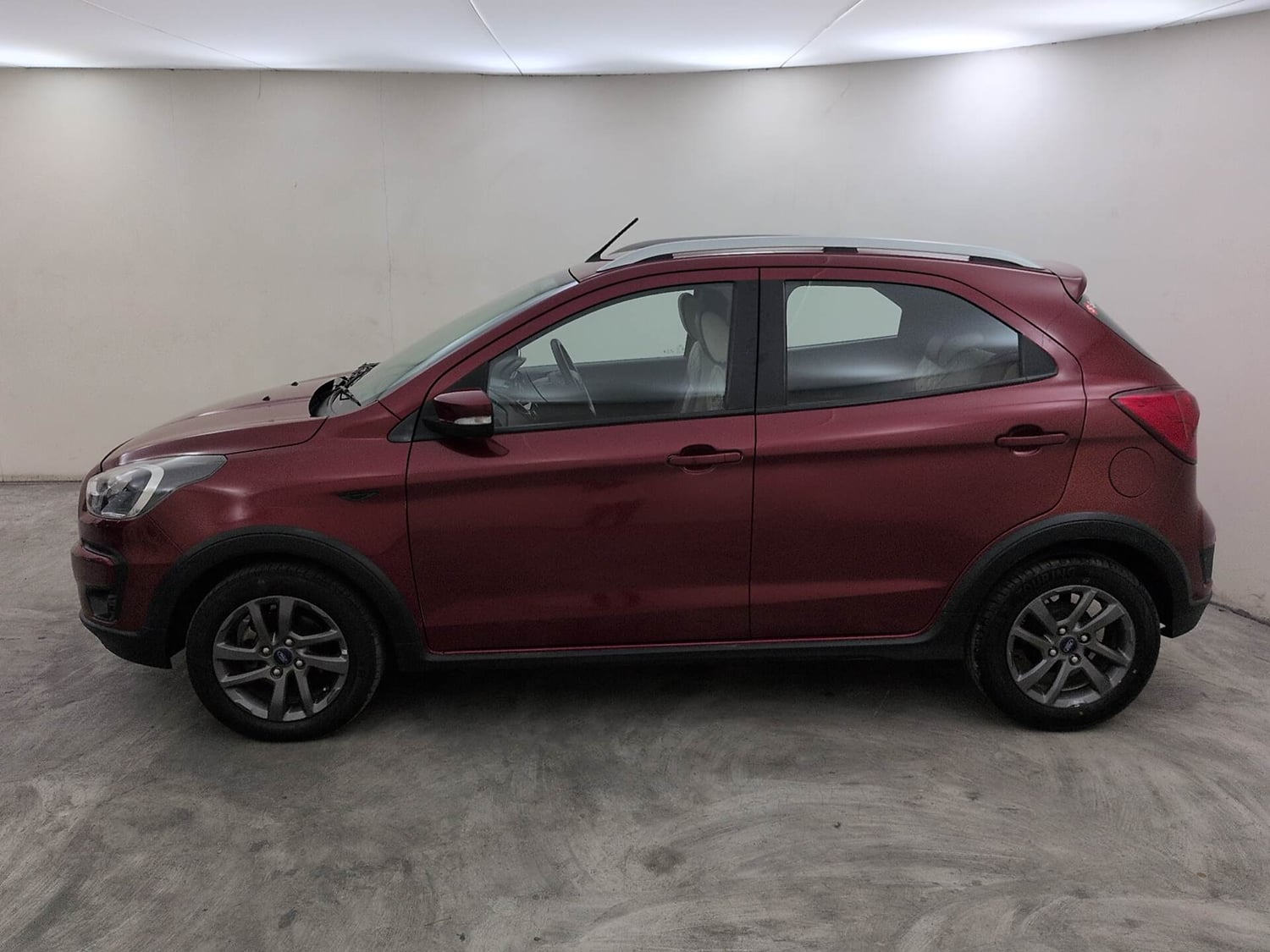 Used 2020 Ford Freestyle Titanium 1.2 Ti-VCT Petrol Manual exterior LEFT SIDE VIEW