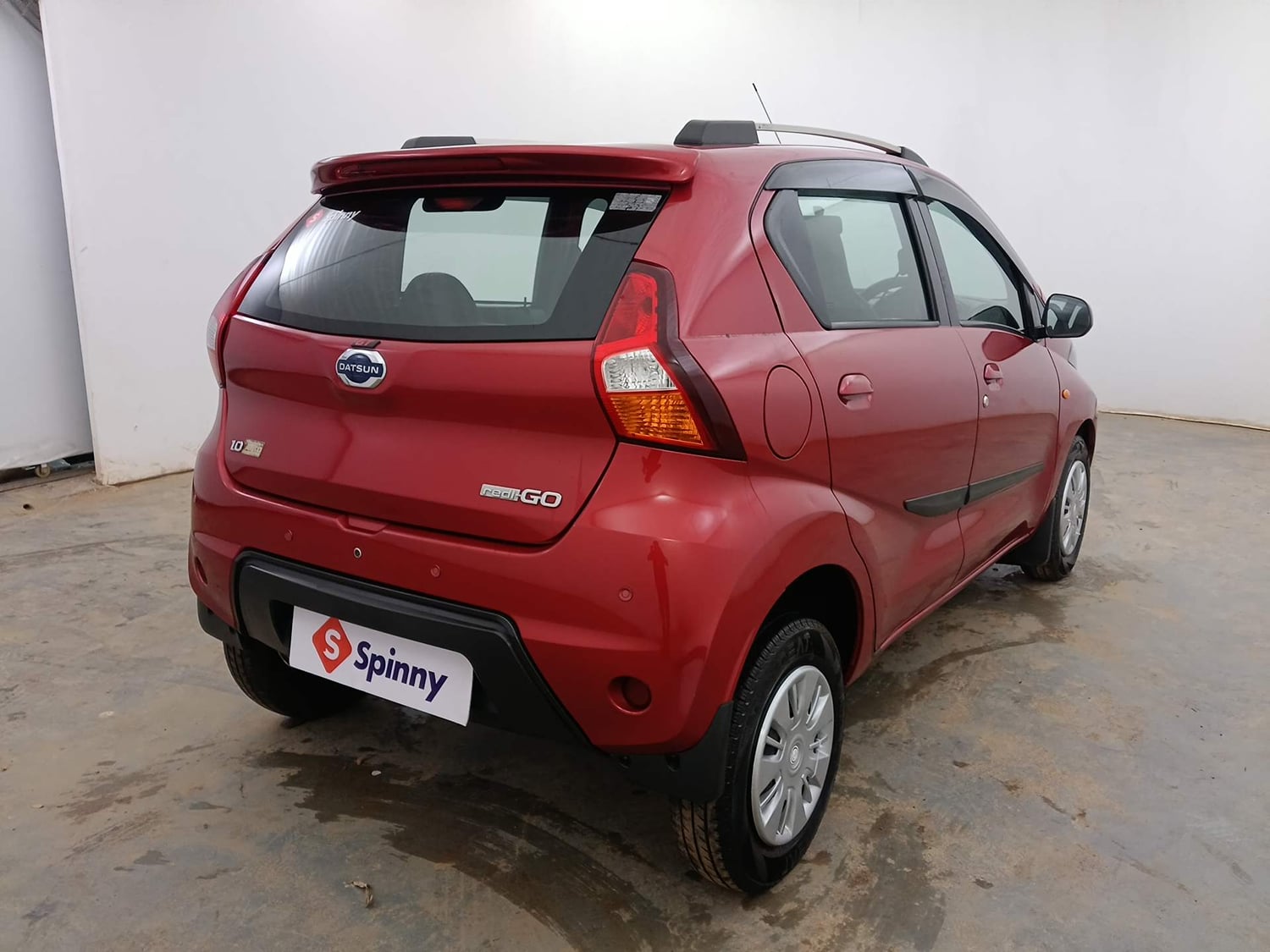 Used 2018 Datsun Redi-GO T(O) 1.0 AMT Petrol Automatic exterior RIGHT REAR CORNER VIEW