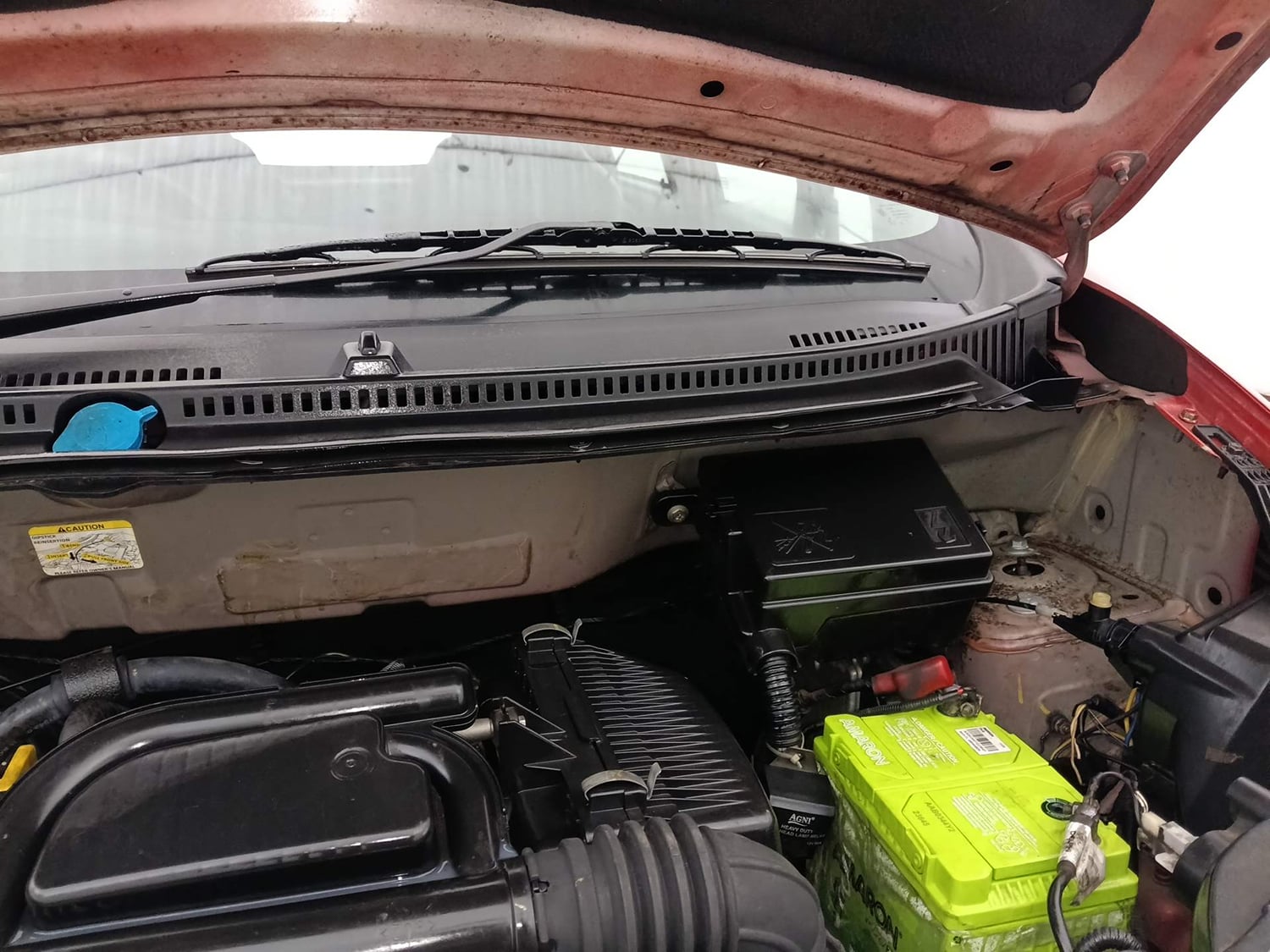 Used 2018 Datsun Redi-GO T(O) 1.0 AMT Petrol Automatic engine ENGINE LEFT SIDE HINGE & APRON VIEW