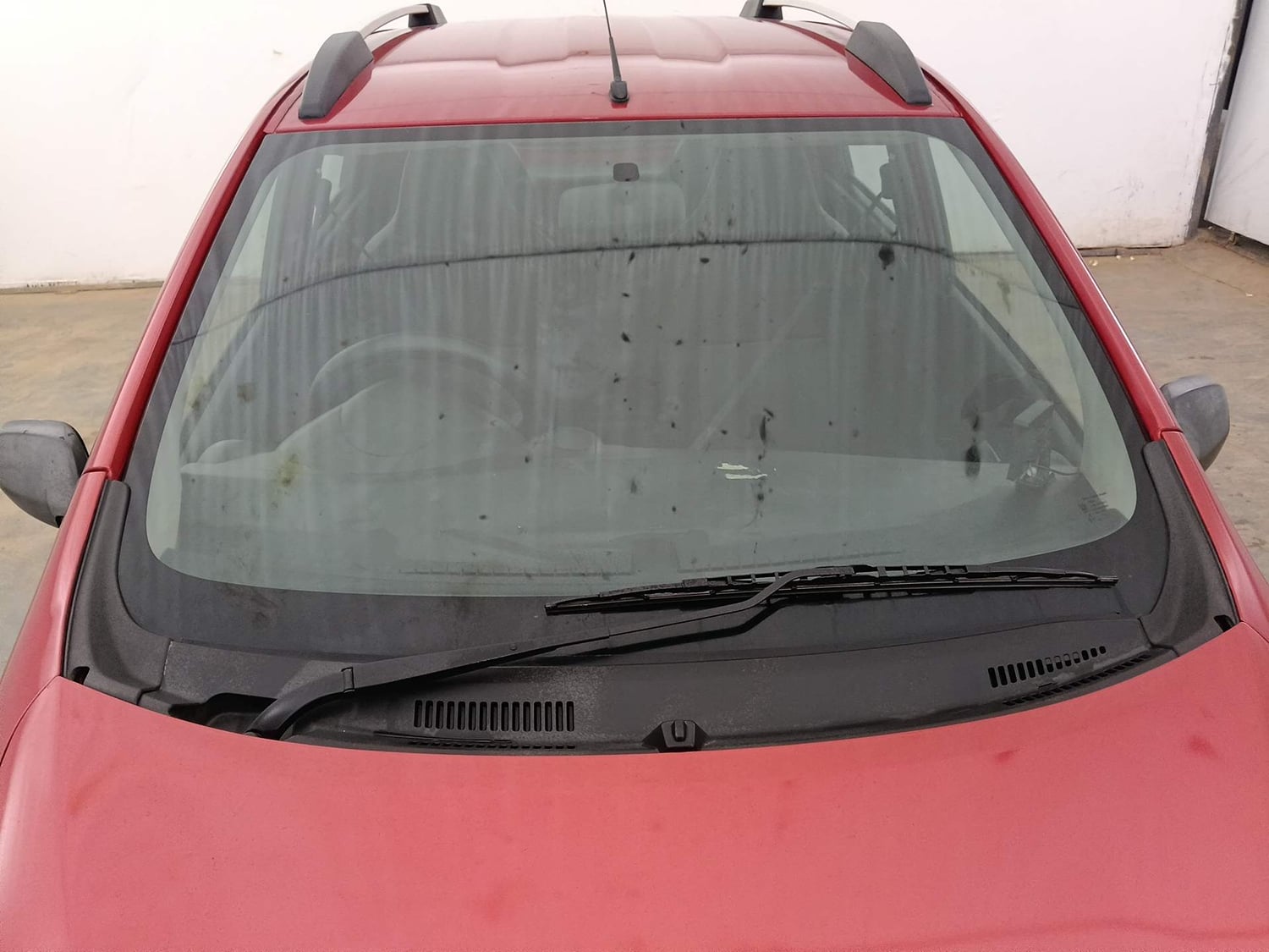 Used 2018 Datsun Redi-GO T(O) 1.0 AMT Petrol Automatic exterior FRONT WINDSHIELD VIEW