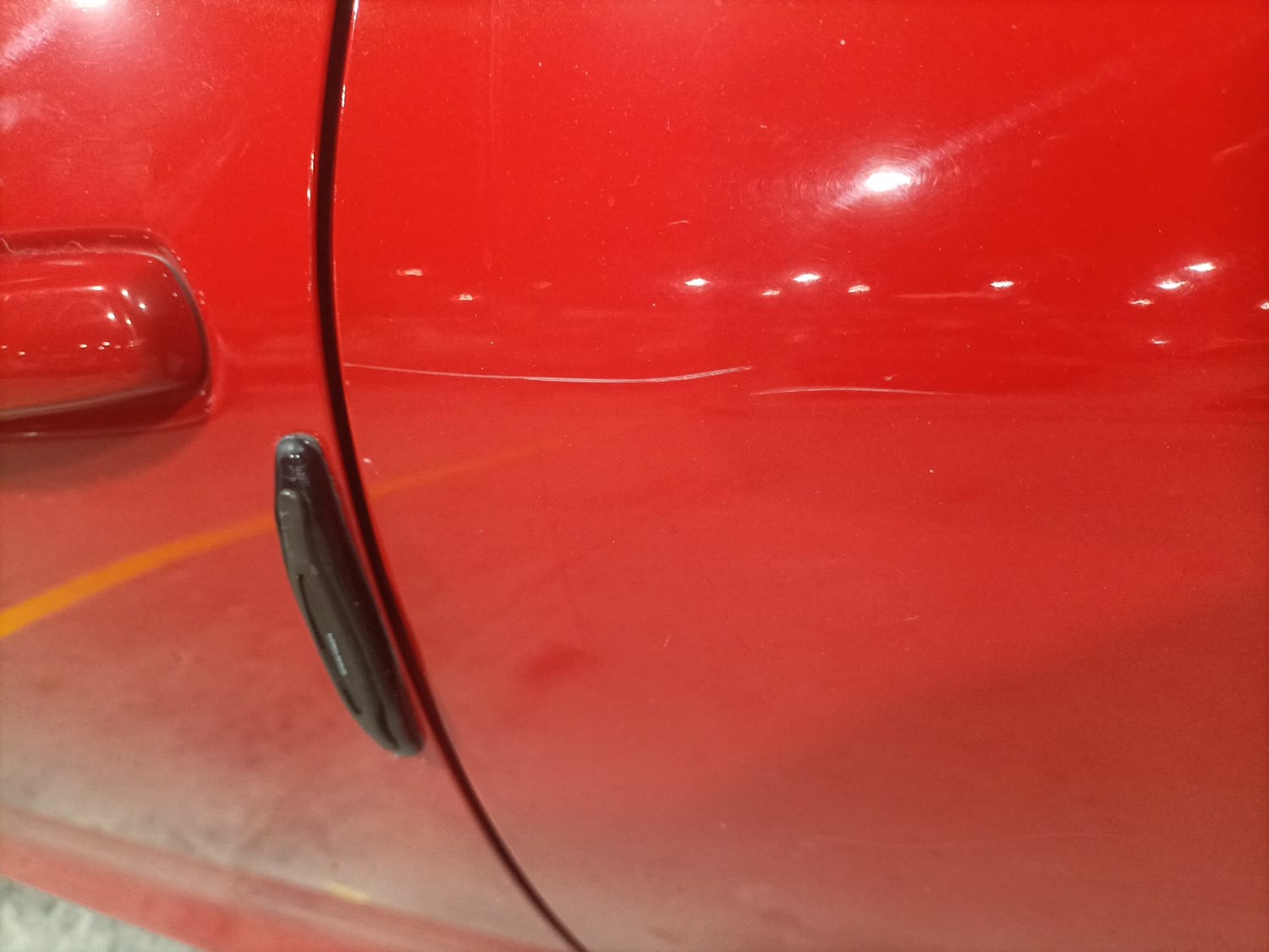 Used 2020 Maruti Suzuki Swift VXi Petrol Manual dents MINOR SCRATCH