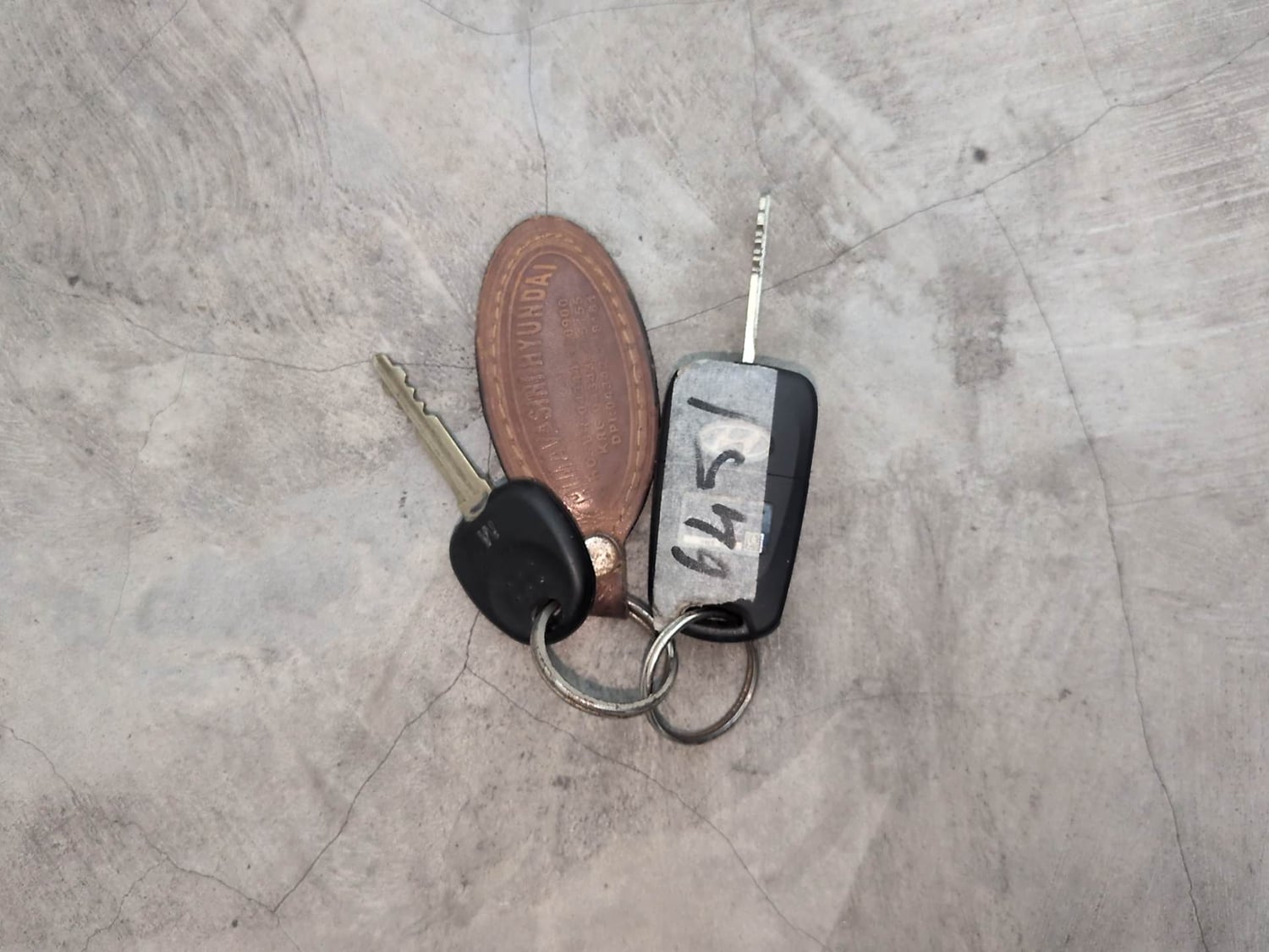 Used 2015 Hyundai i10 Sportz 1.1 iRDE2 Petrol Manual extra CAR KEY VIEW