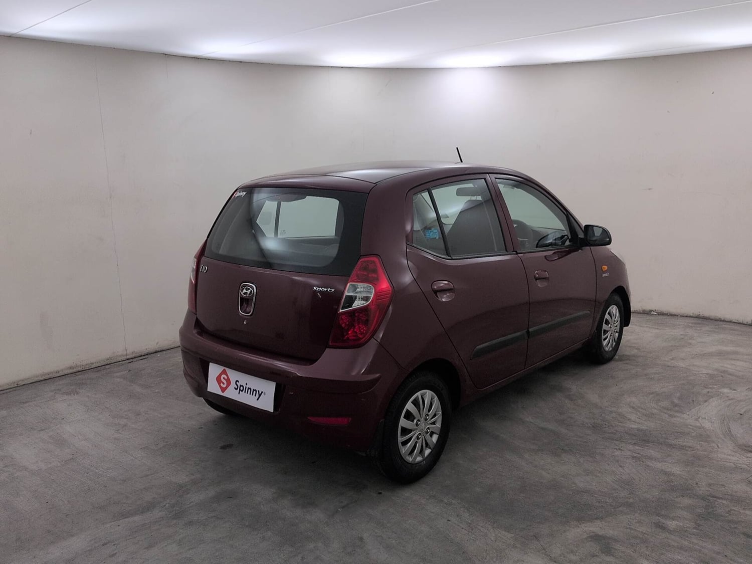 Used 2015 Hyundai i10 Sportz 1.1 iRDE2 Petrol Manual exterior RIGHT REAR CORNER VIEW