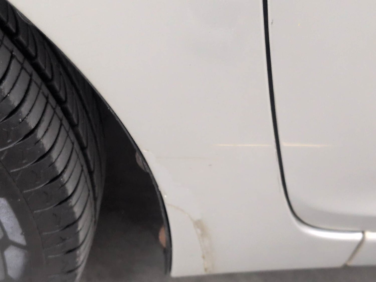 Used 2017 Hyundai Eon Era + AirBag Petrol Manual dents MINOR SCRATCH