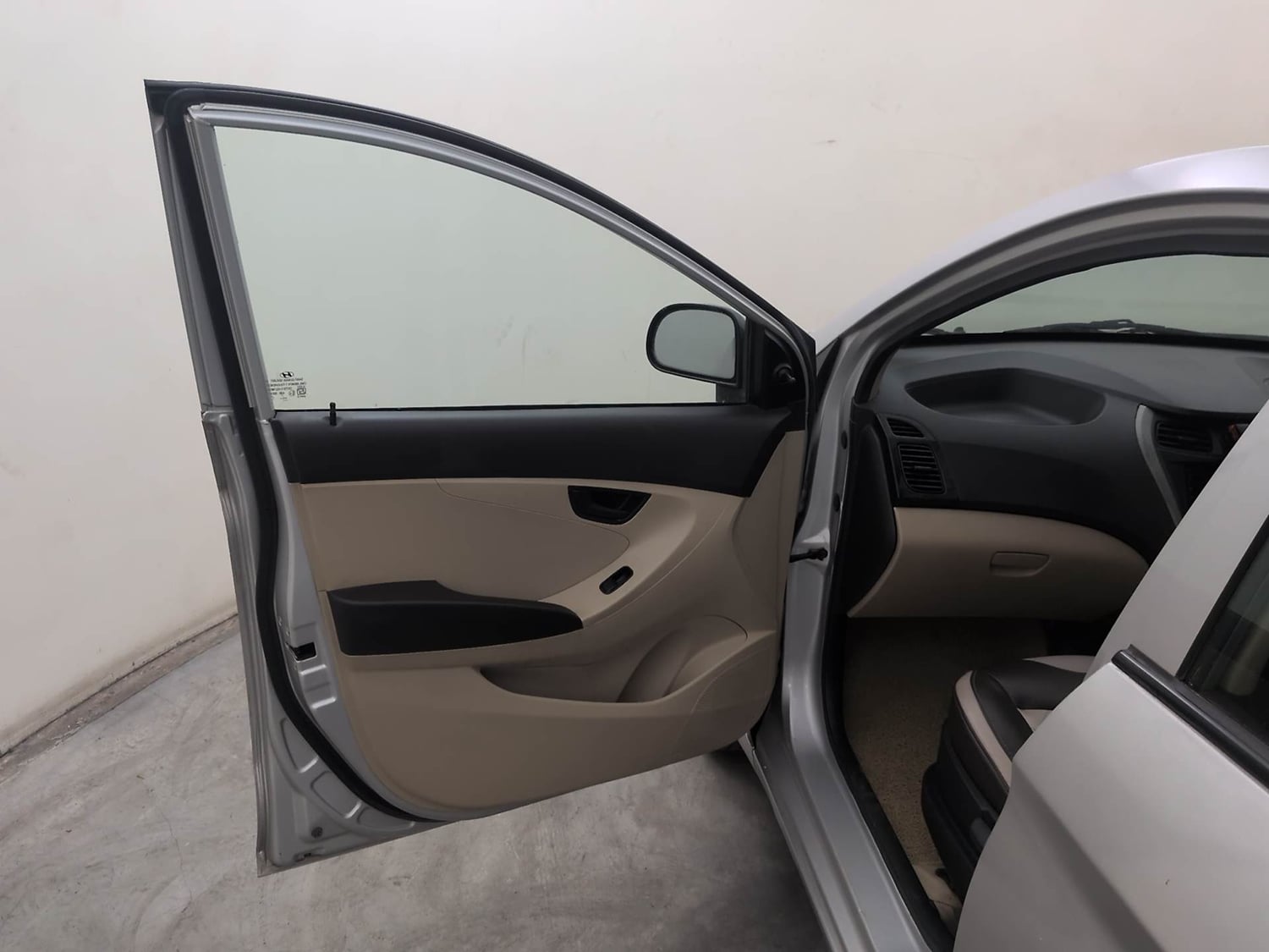 Used 2017 Hyundai Eon Era + AirBag Petrol Manual interior LEFT FRONT DOOR OPEN VIEW