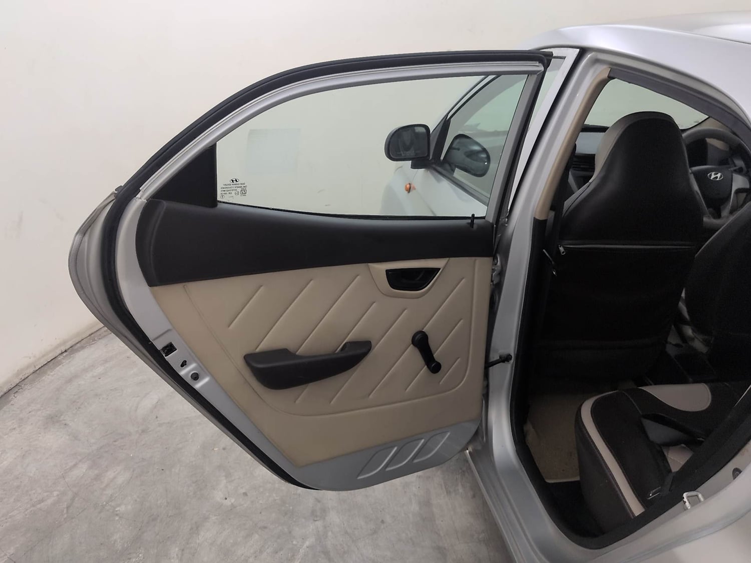 Used 2017 Hyundai Eon Era + AirBag Petrol Manual interior LEFT REAR DOOR OPEN VIEW