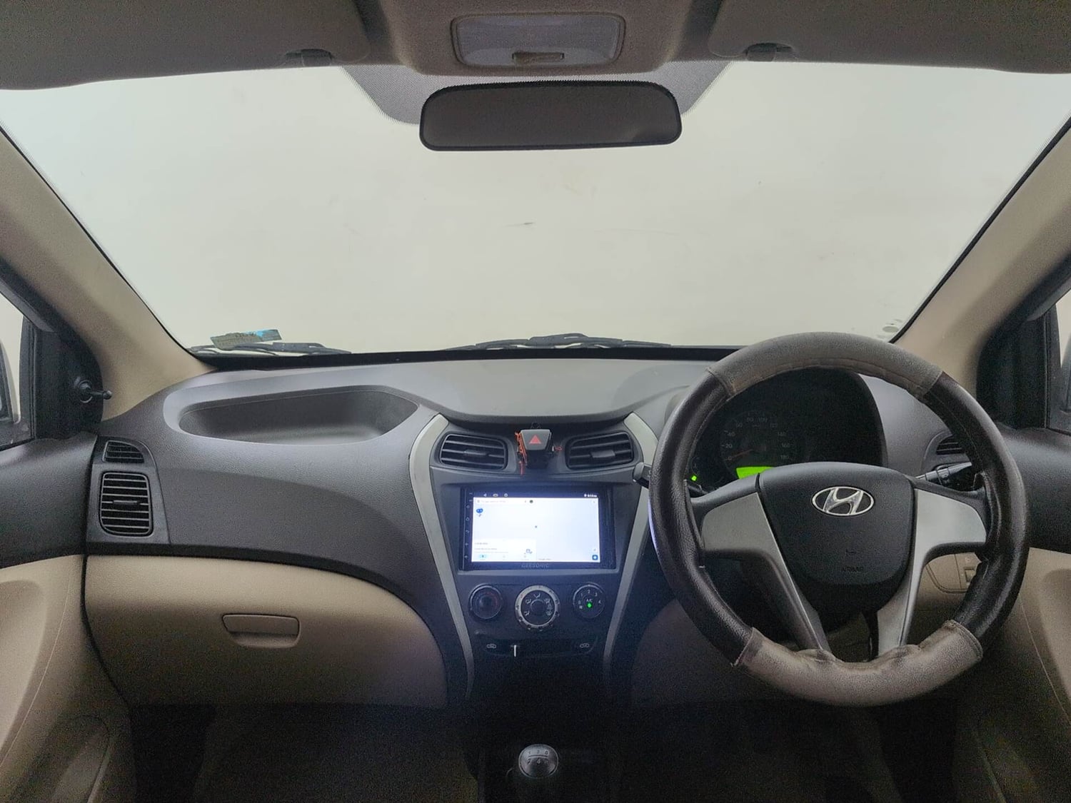 Used 2017 Hyundai Eon Era + AirBag Petrol Manual interior DASHBOARD VIEW