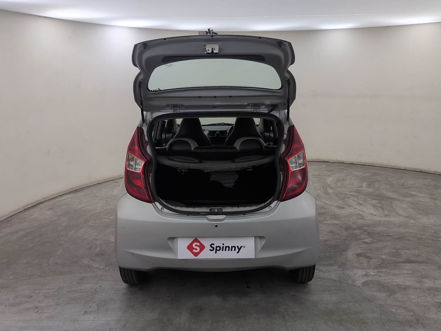 Used 2017 Hyundai Eon Era + AirBag Petrol Manual interior DICKY DOOR OPEN VIEW