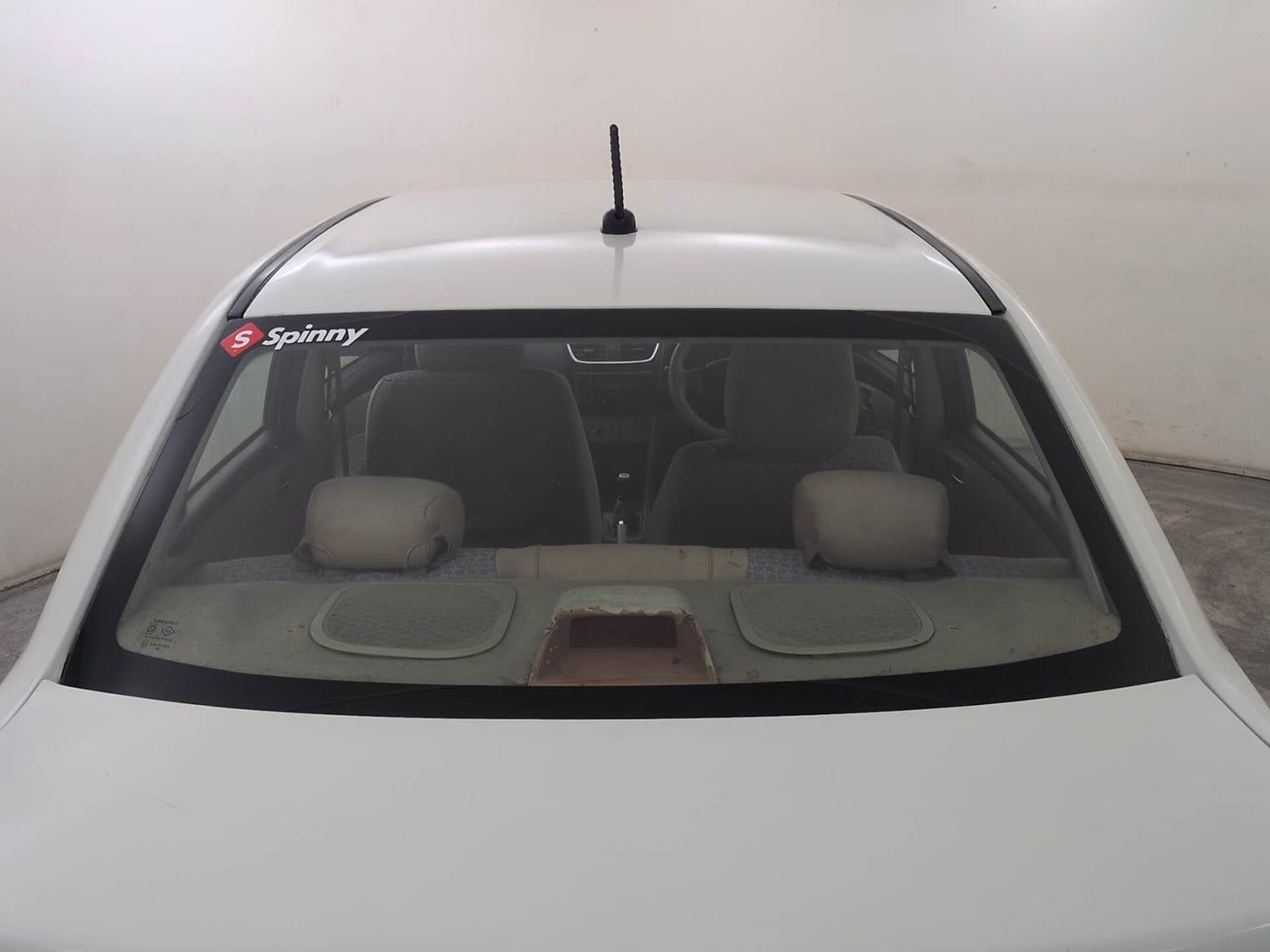 Used 2014 Maruti Suzuki Swift Dzire VDI Diesel Manual exterior BACK WINDSHIELD VIEW
