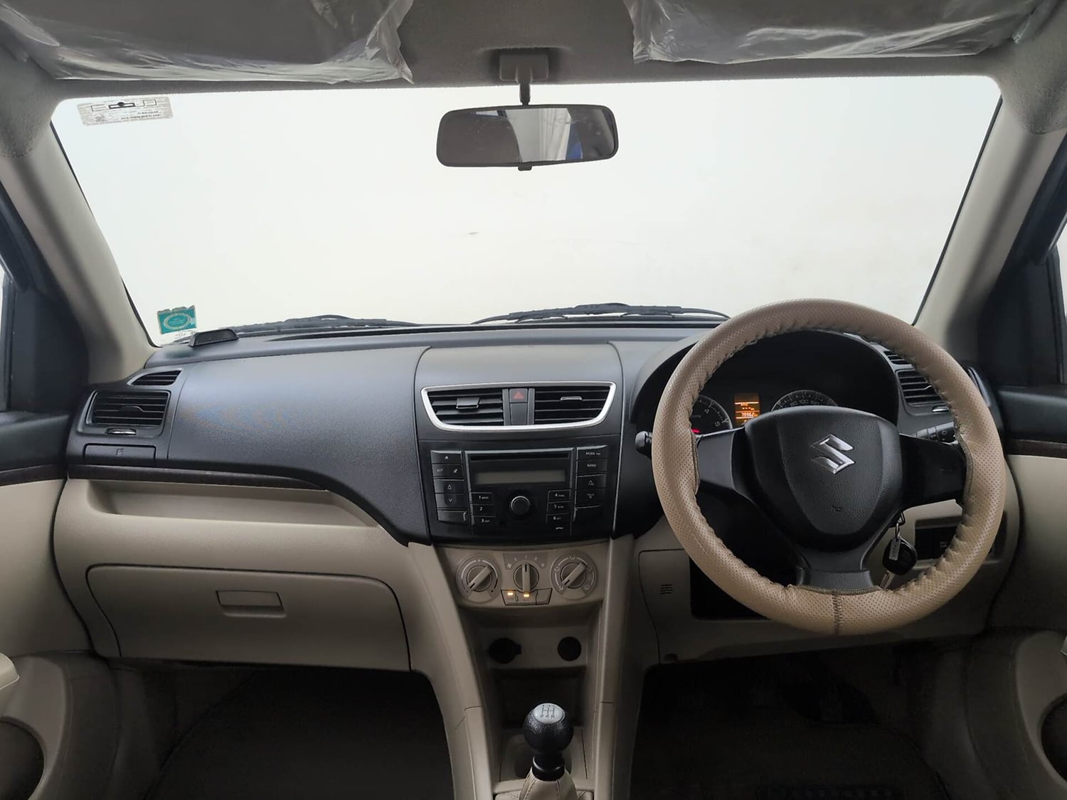 Used 2014 Maruti Suzuki Swift Dzire VDI Diesel Manual interior DASHBOARD VIEW