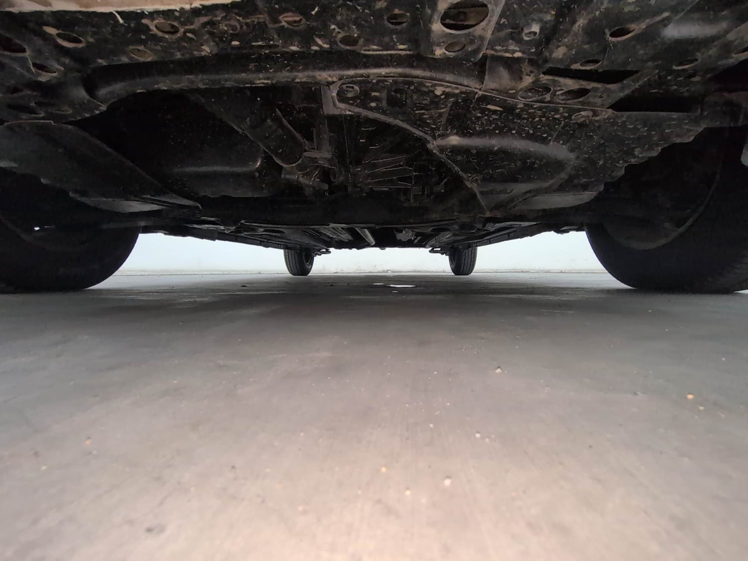 Used 2014 Maruti Suzuki Swift Dzire VDI Diesel Manual extra FRONT LEFT UNDERBODY VIEW