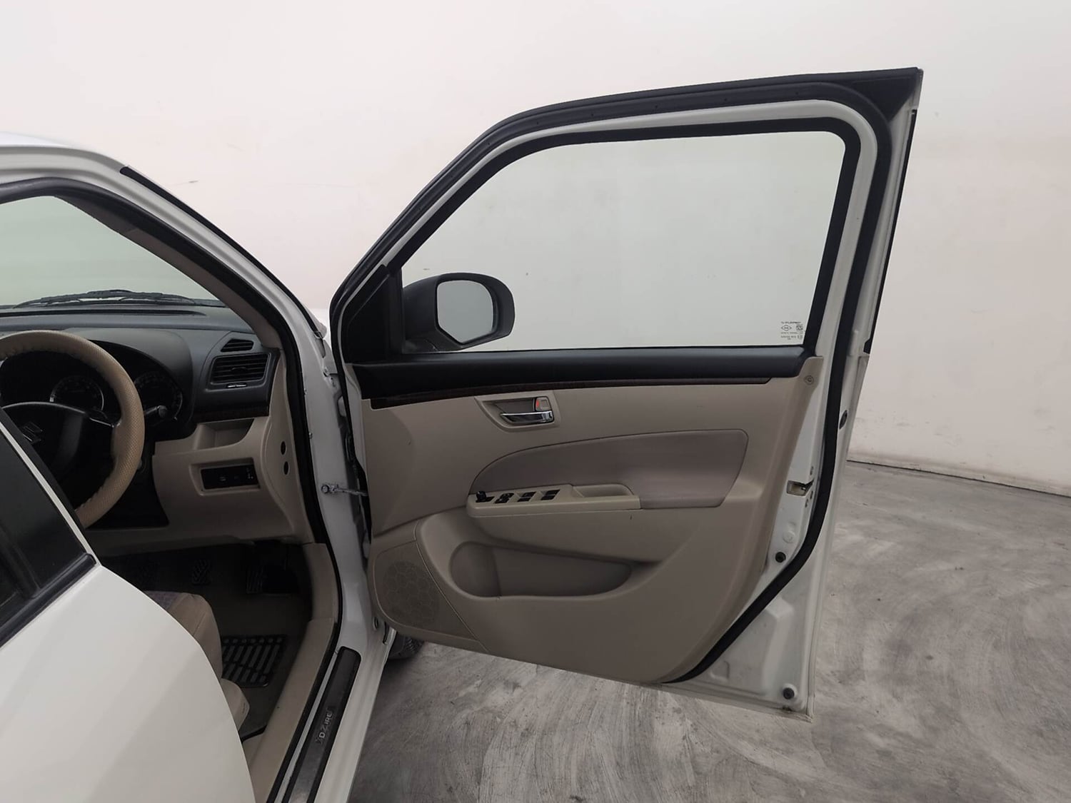 Used 2014 Maruti Suzuki Swift Dzire VDI Diesel Manual interior RIGHT FRONT DOOR OPEN VIEW